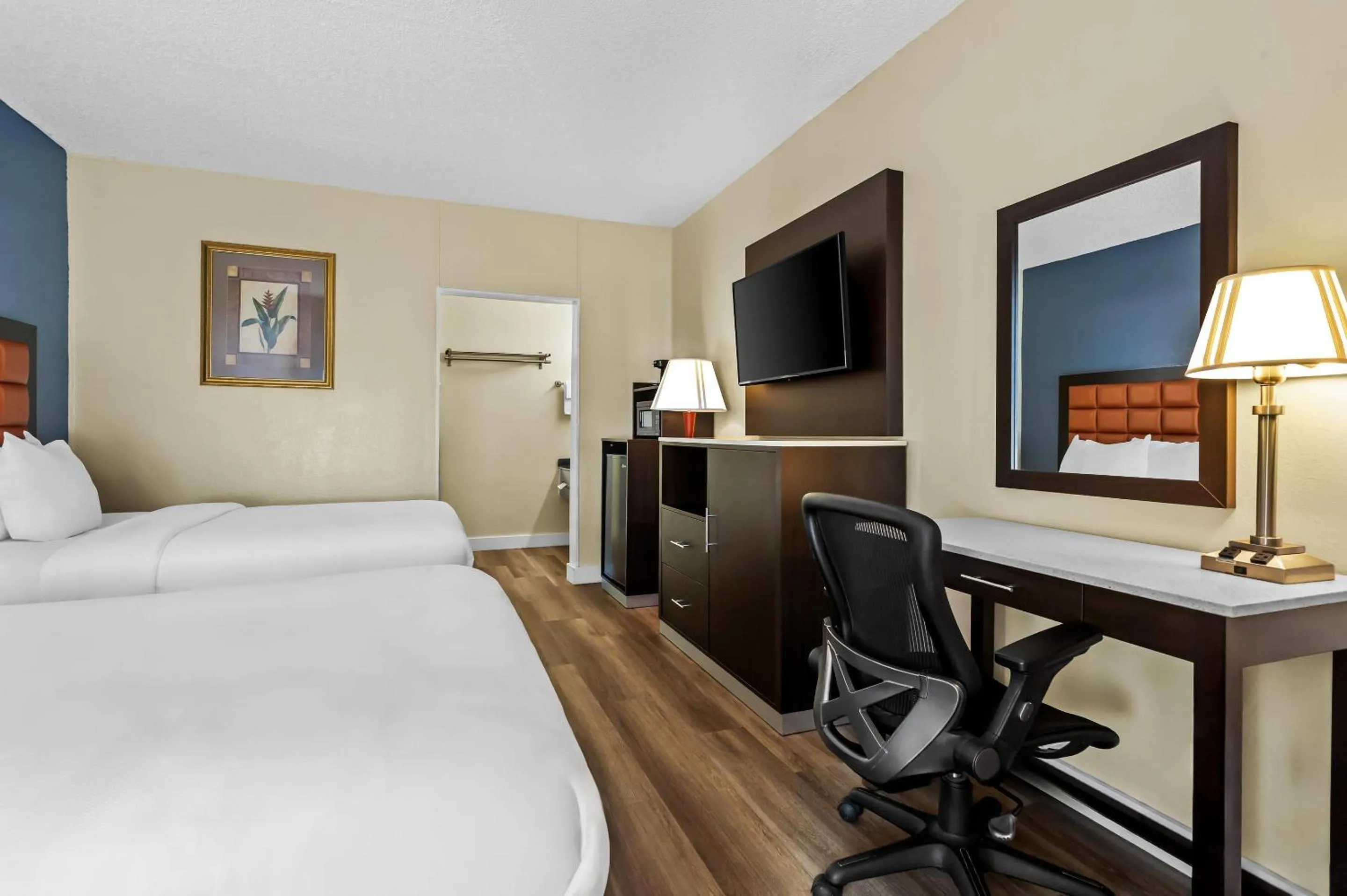 Bedroom, Bed in Quality Inn Tampa Airport - Cruise Port