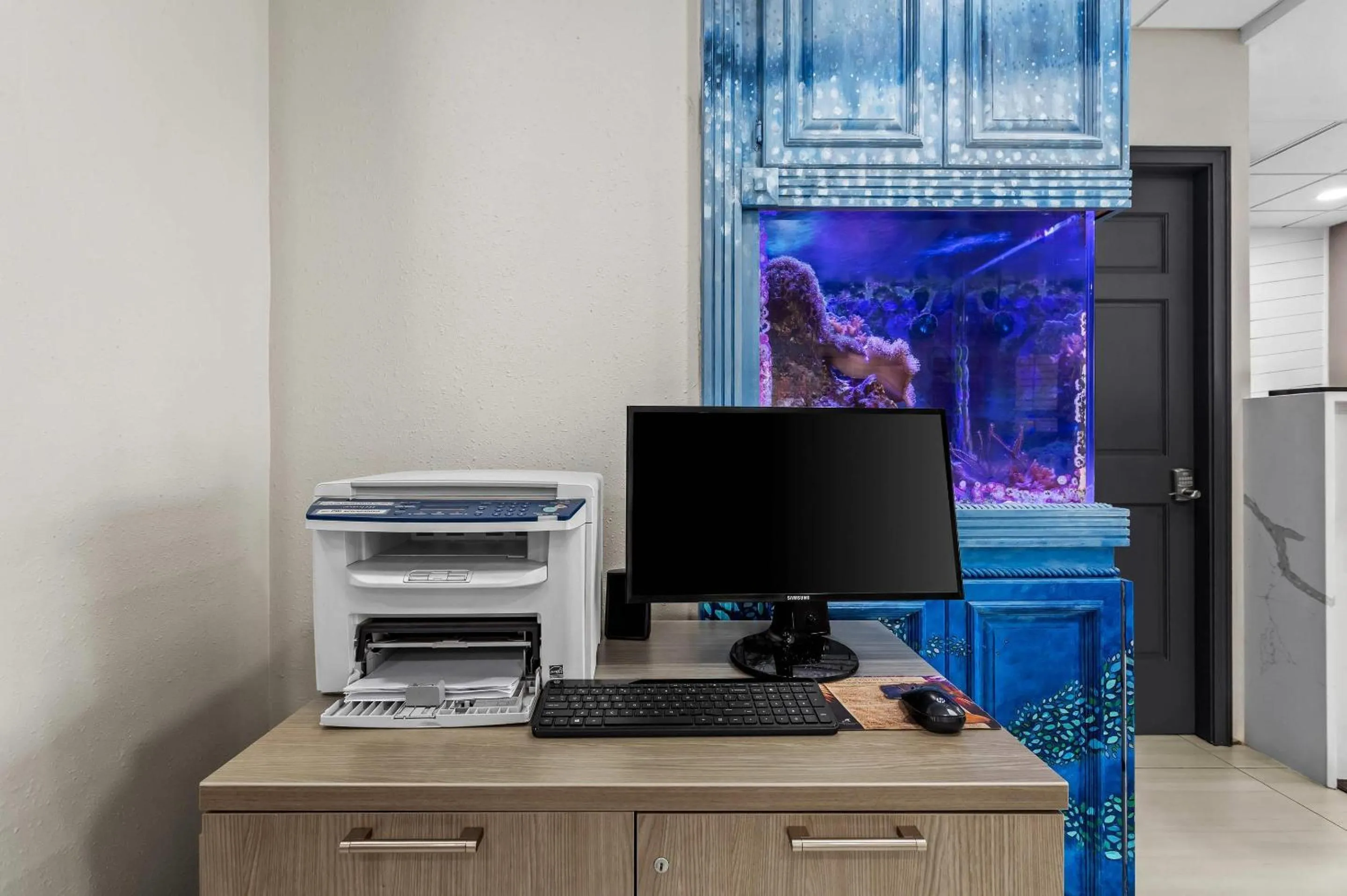 Business facilities in Quality Inn Tampa Airport - Cruise Port