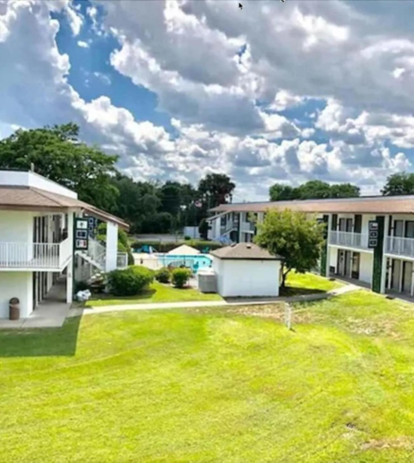 Property building in Days Inn by Wyndham Eglin AFB