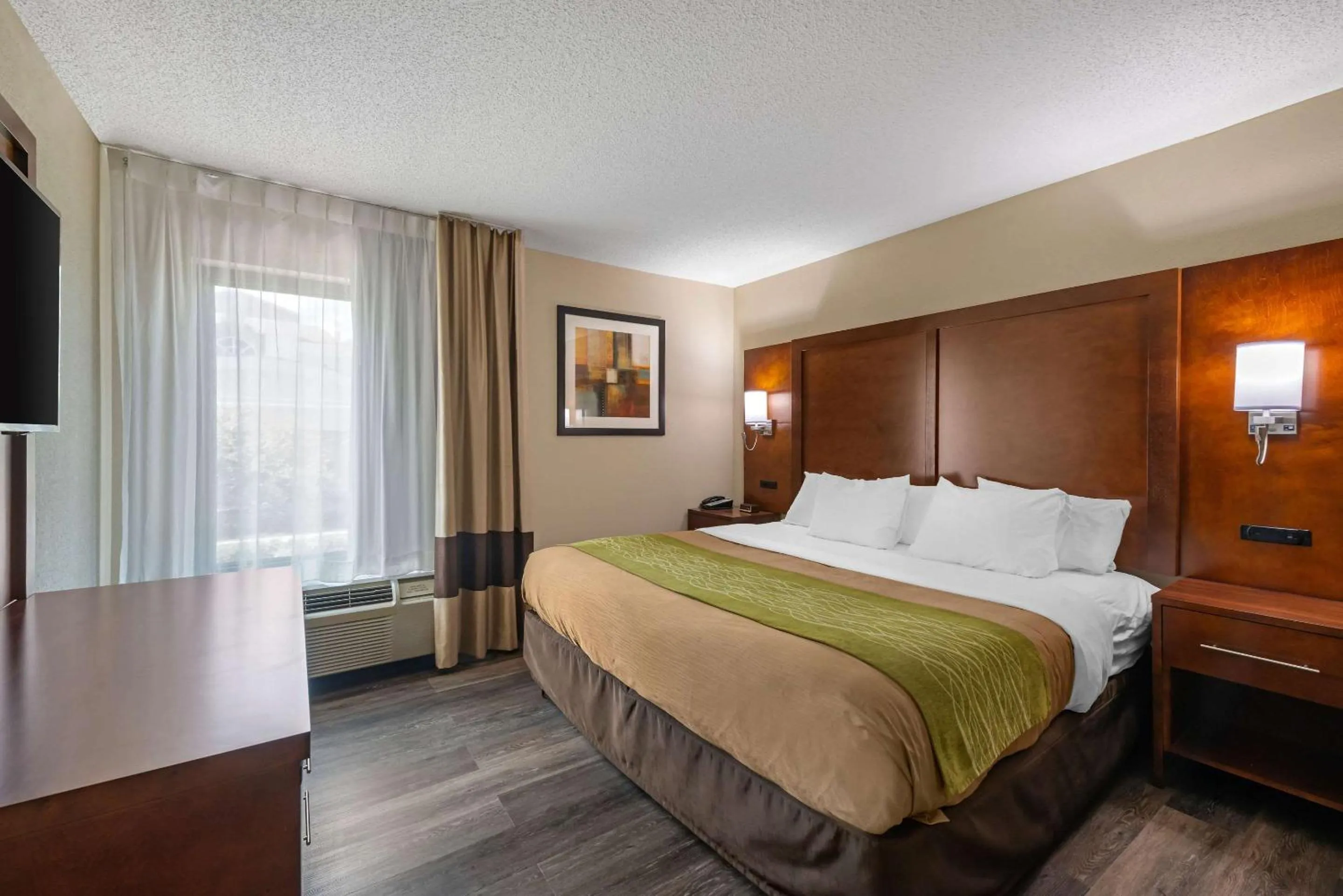 Photo of the whole room, Bed in Comfort Inn Yulee - Fernandina Beach