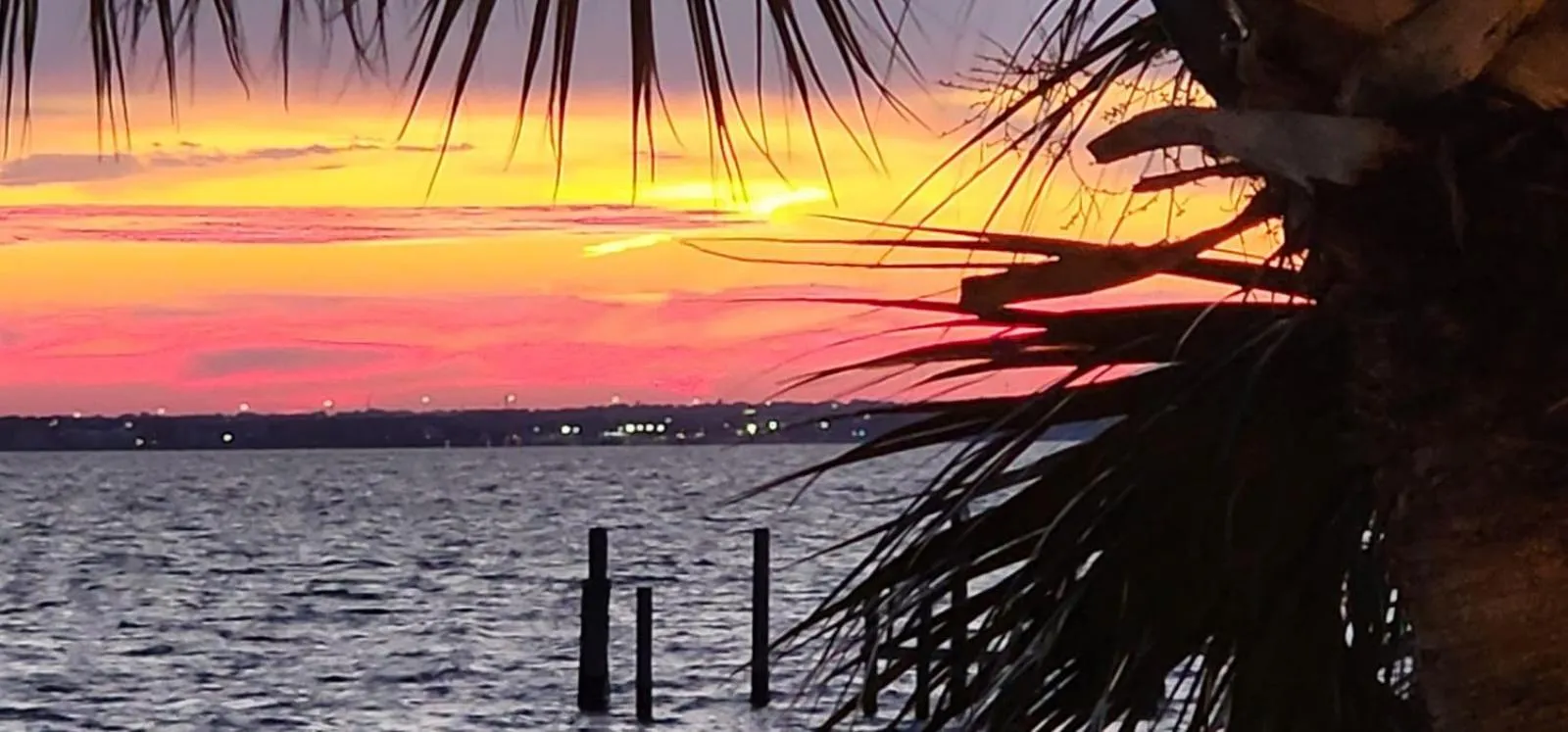 Sea view in Quality Inn & Suites Gulf Breeze Bayside near Pensacola Beach