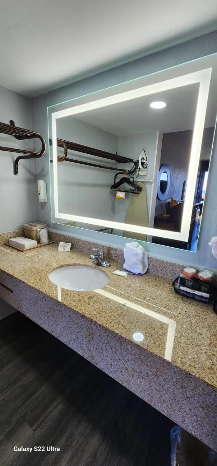 Bathroom in Quality Inn & Suites Gulf Breeze Bayside near Pensacola Beach