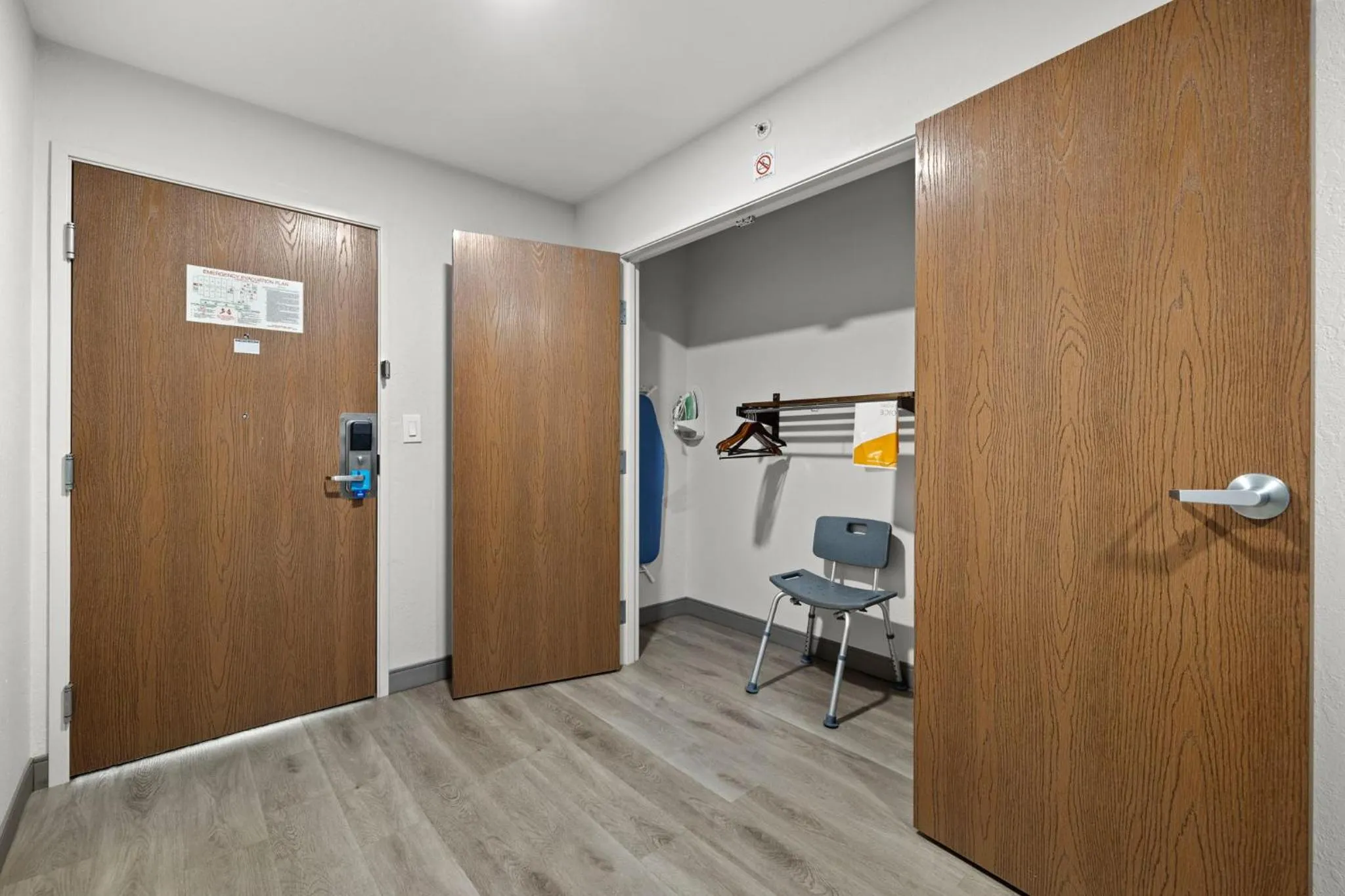 hair dresser in Clarion Pointe Lakeland I-4