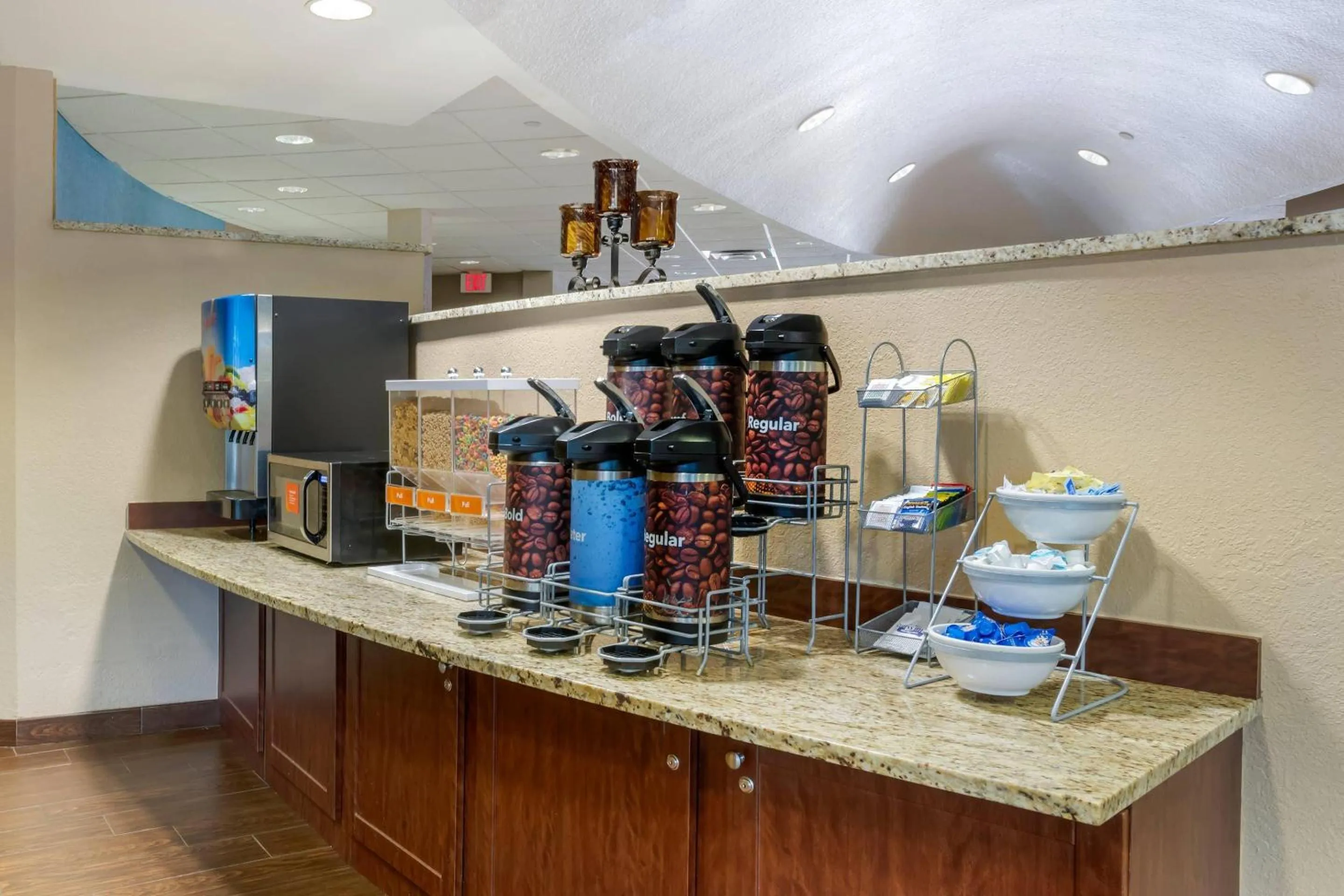 Breakfast in Comfort Suites Lady Lake - The Villages