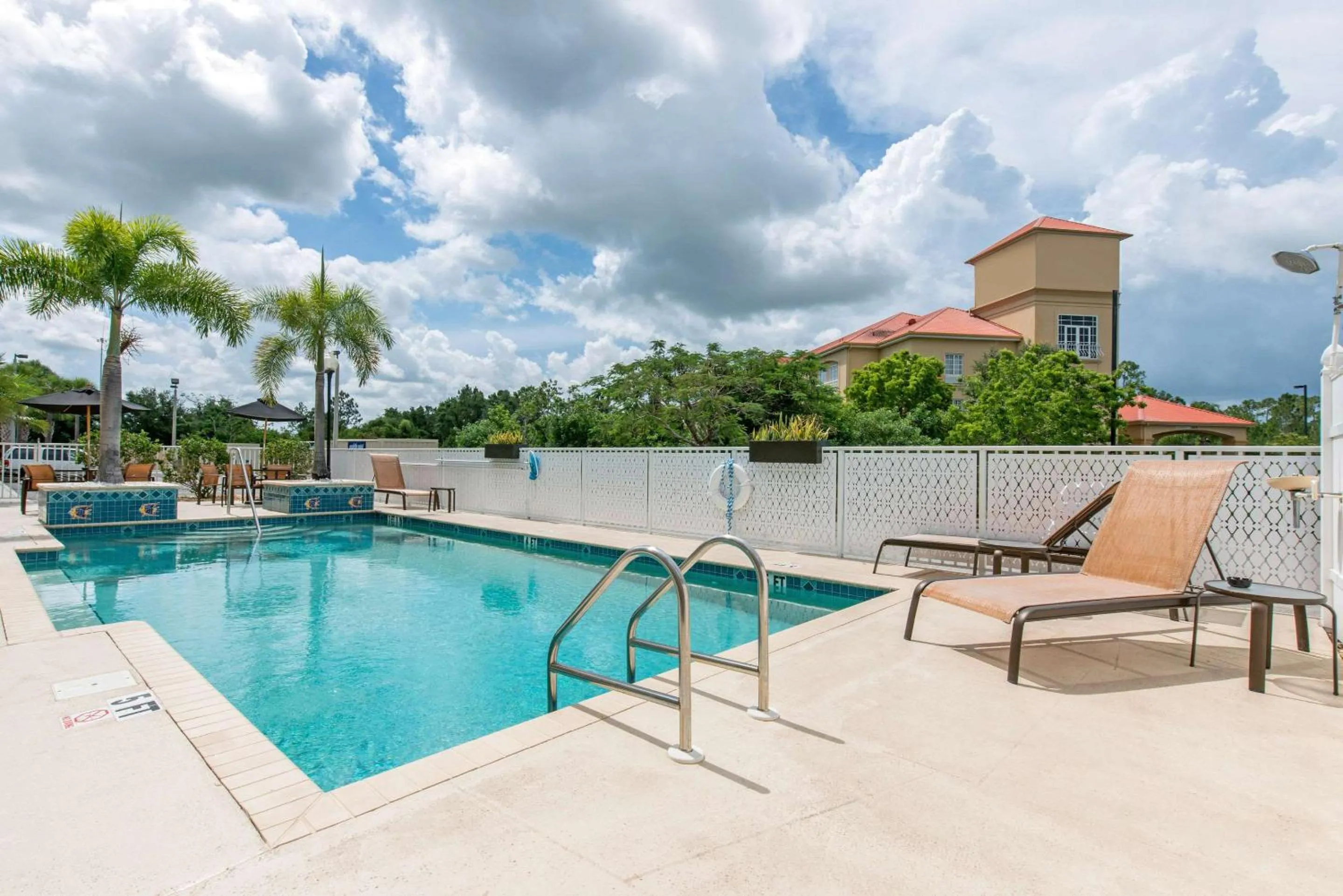 Swimming pool in Sleep Inn & Suites Port Charlotte-Punta Gorda