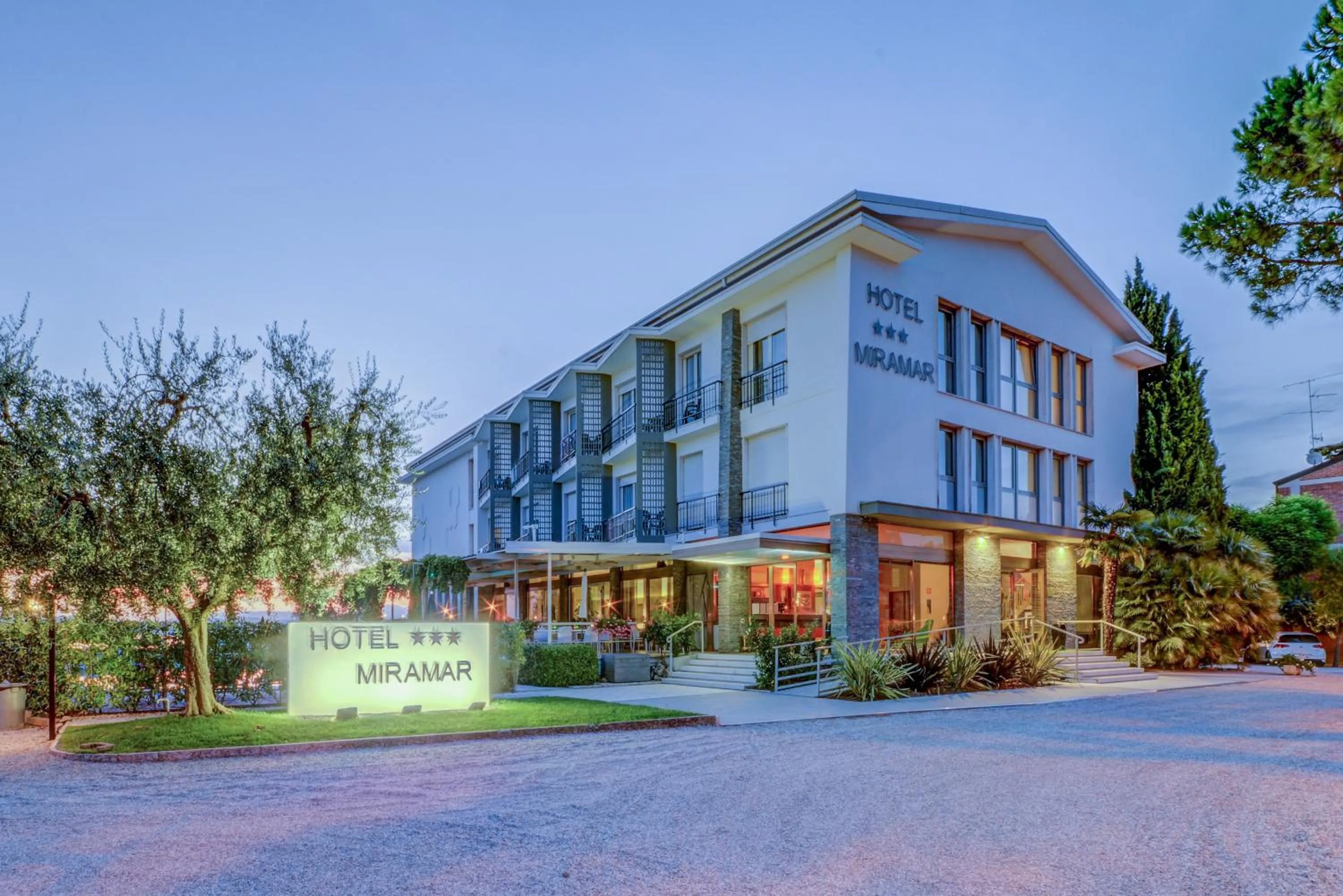 Facade/entrance in Hotel Miramar