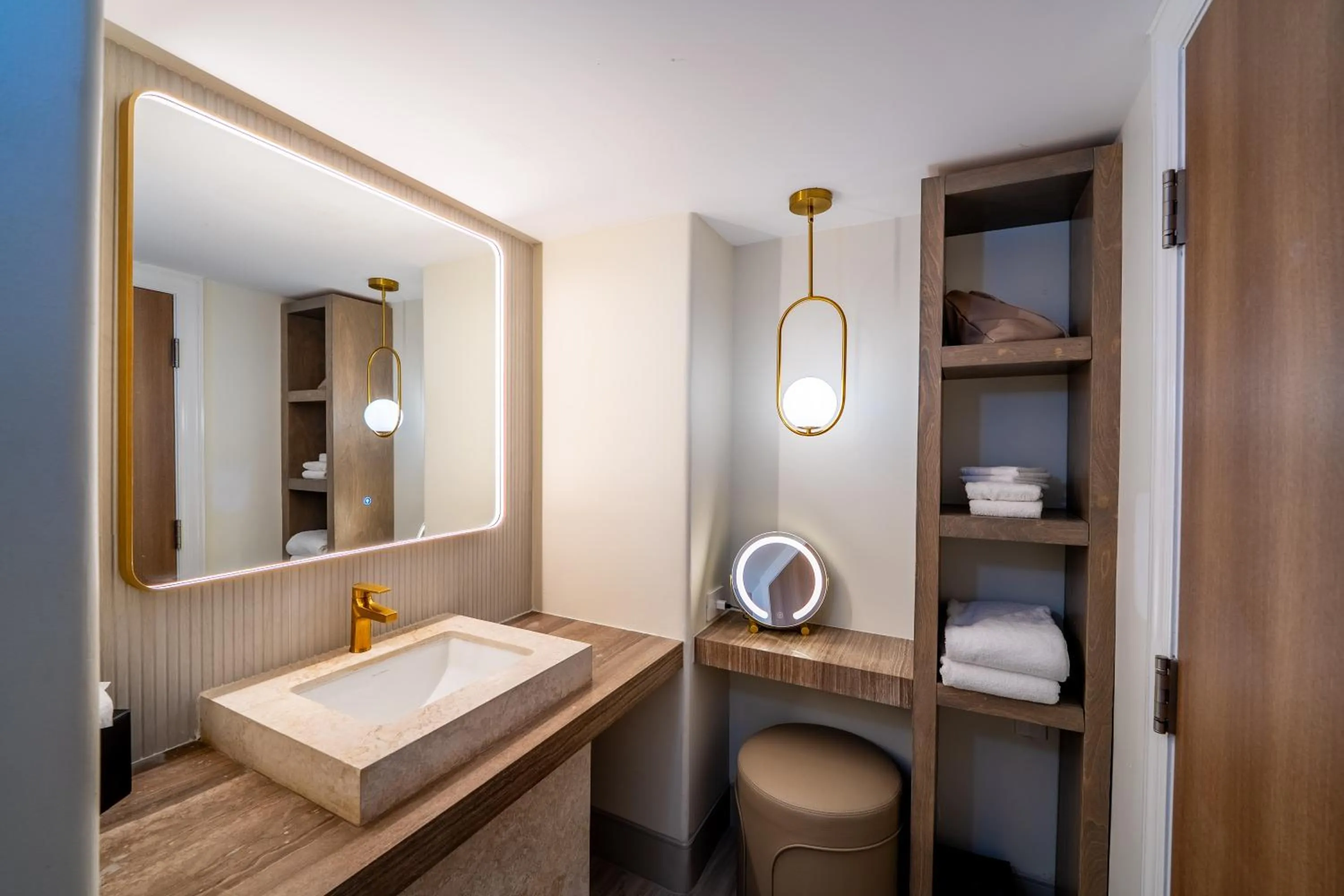 Castillo Real St Augustine Beach,Tapestry Collection Hilton