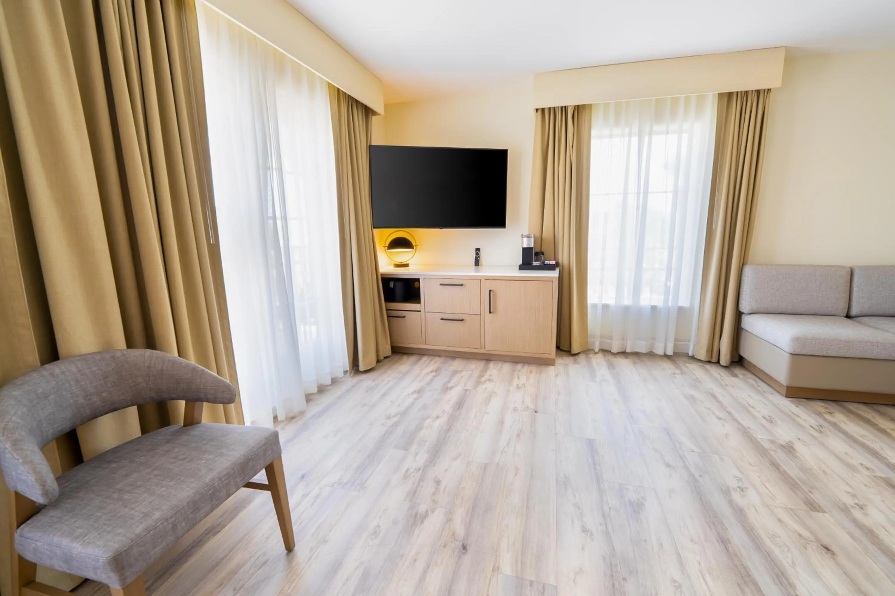 Castillo Real St Augustine Beach,Tapestry Collection Hilton