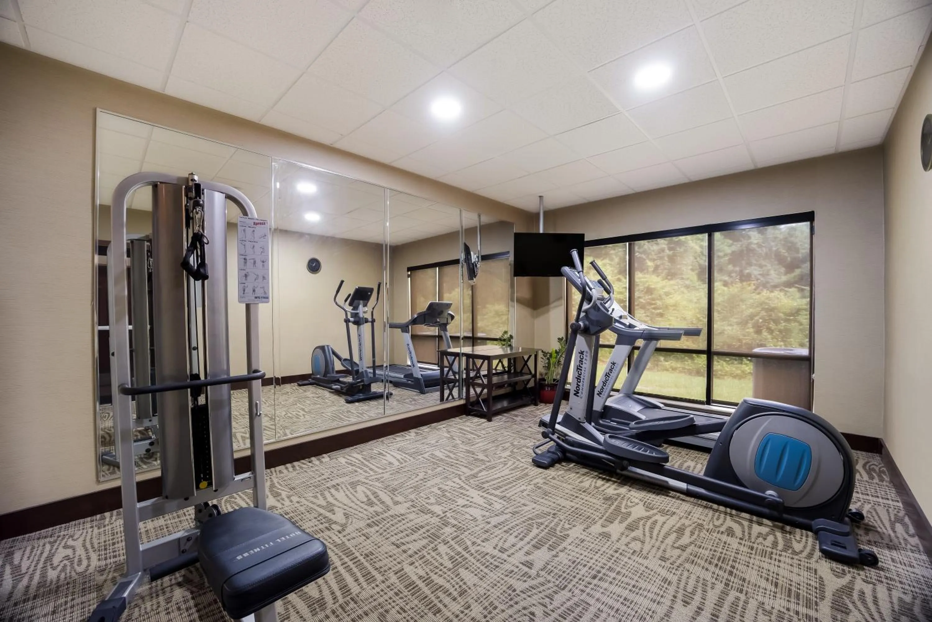 Fitness centre/facilities in Comfort Inn & Suites Midway - Tallahassee West