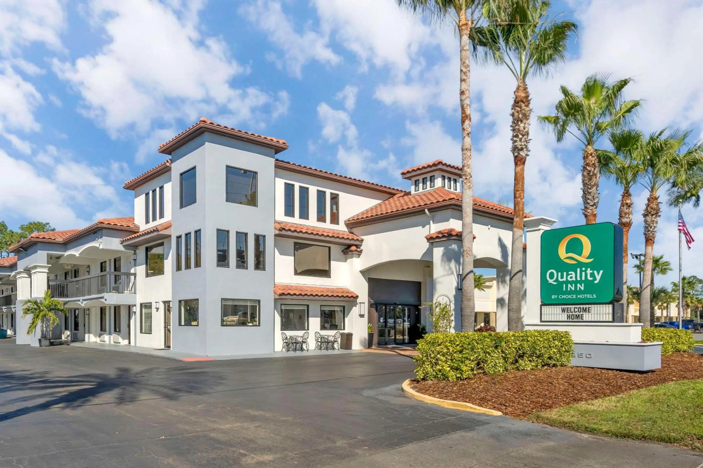 Property building in Quality Inn Daytona Speedway - I-95