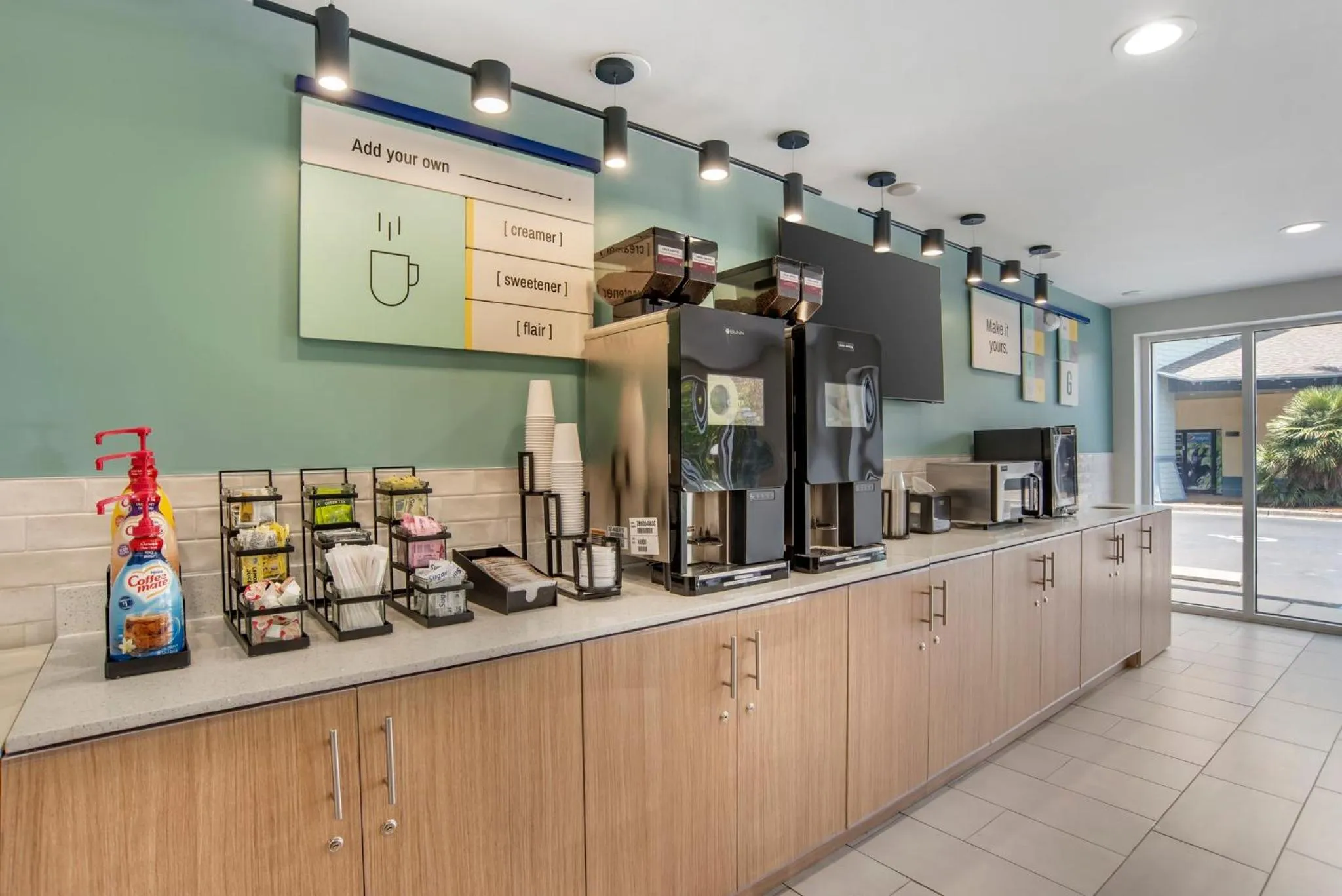 Breakfast in Garner Hotel Panama City Beach Northeast by IHG