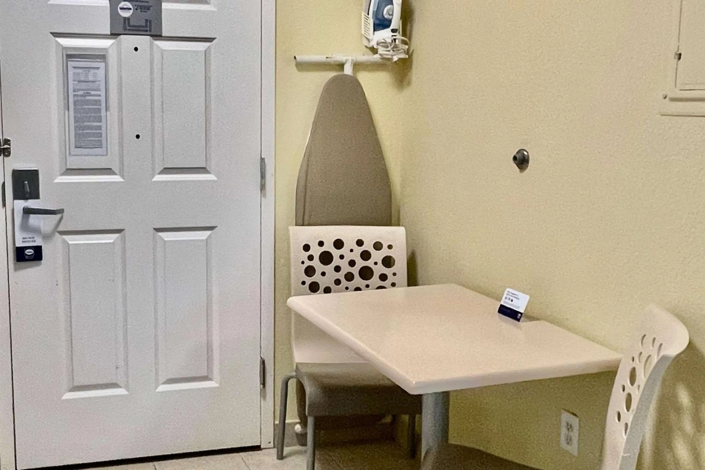 Bedroom in Suburban Studios Fort Myers Cape Coral