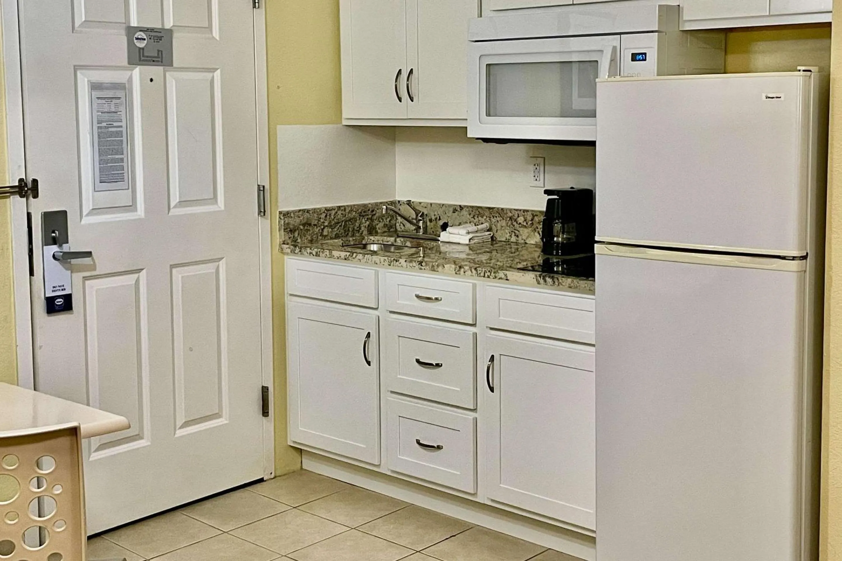 Bedroom in Suburban Studios Fort Myers Cape Coral