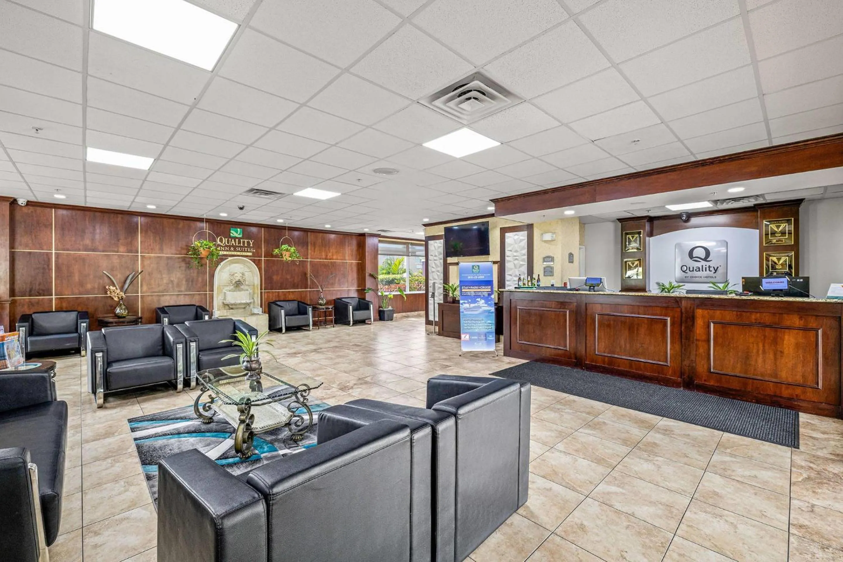 Lobby or reception in Quality Inn & Suites Tampa near Fairgrounds and Casino