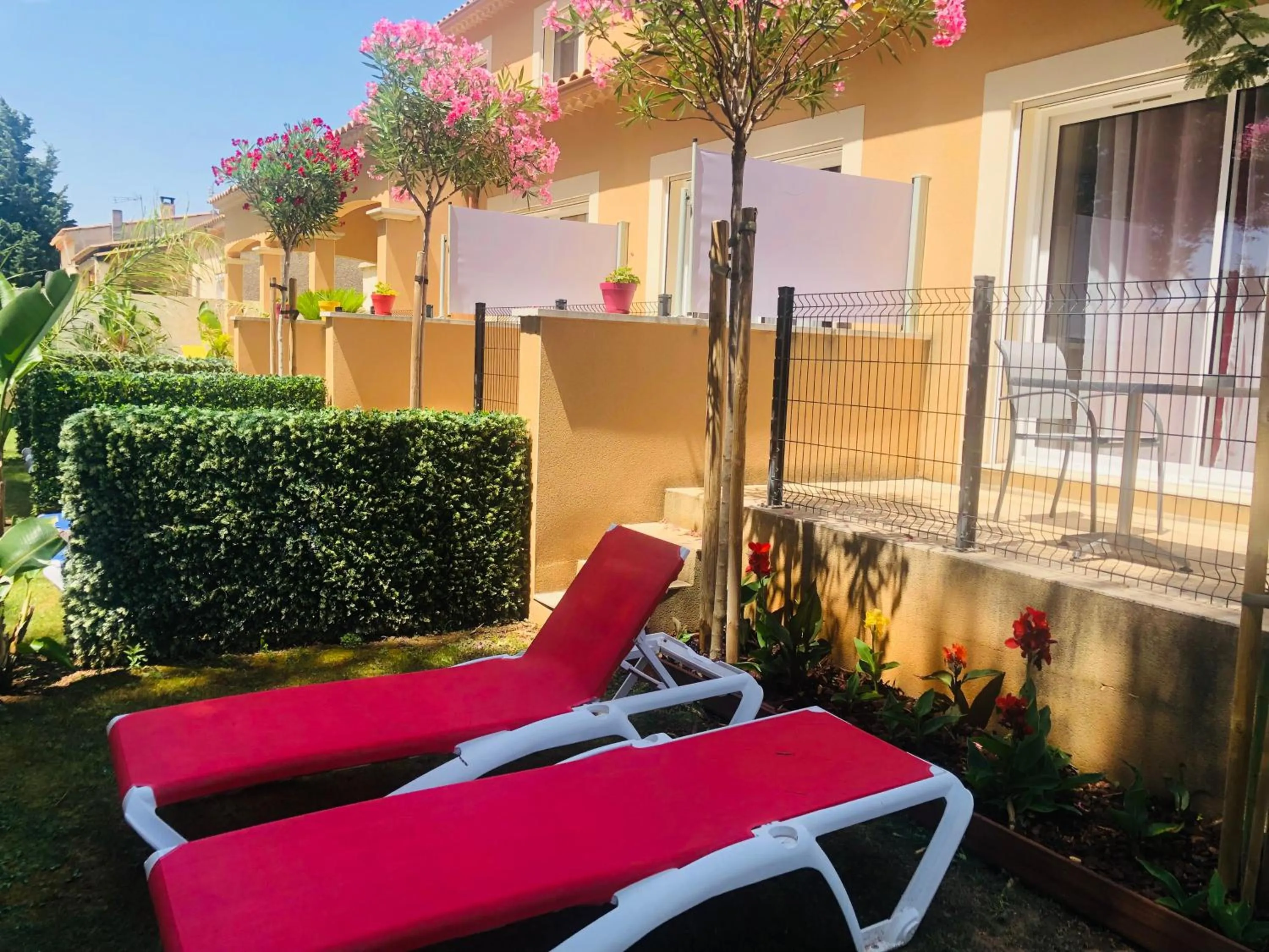 Patio in Lou Meinado, un concept "comme à l'hôtel"