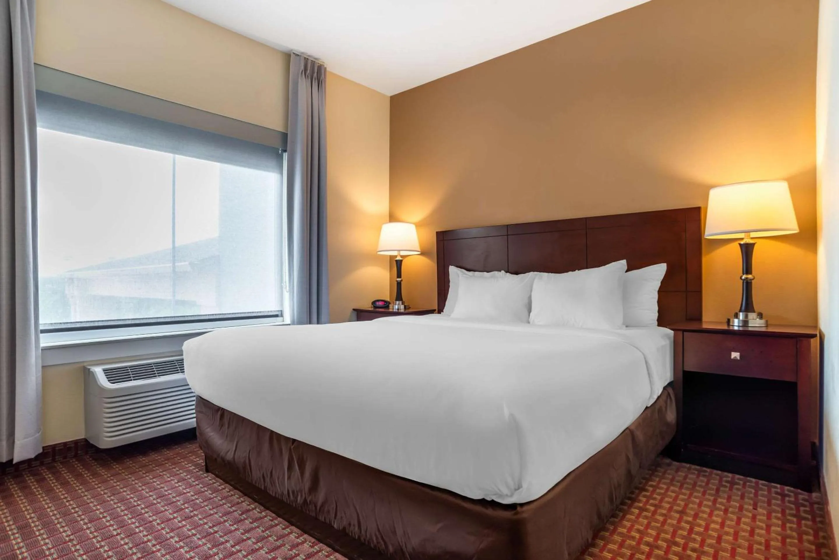 Bedroom, Bed in Comfort Inn & Suites Crestview South