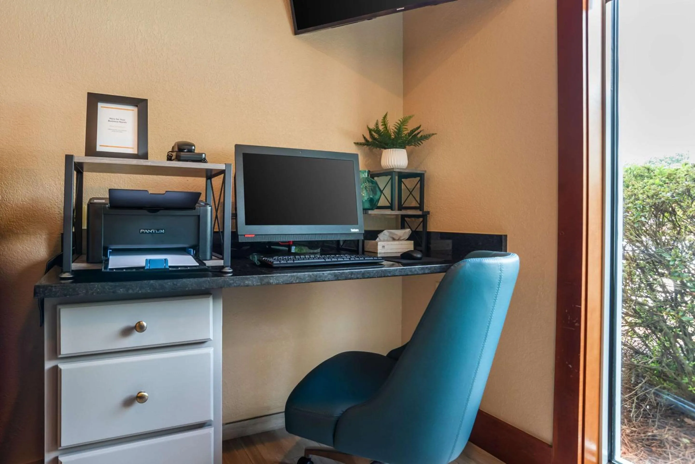 Business facilities in Comfort Inn & Suites Crestview South