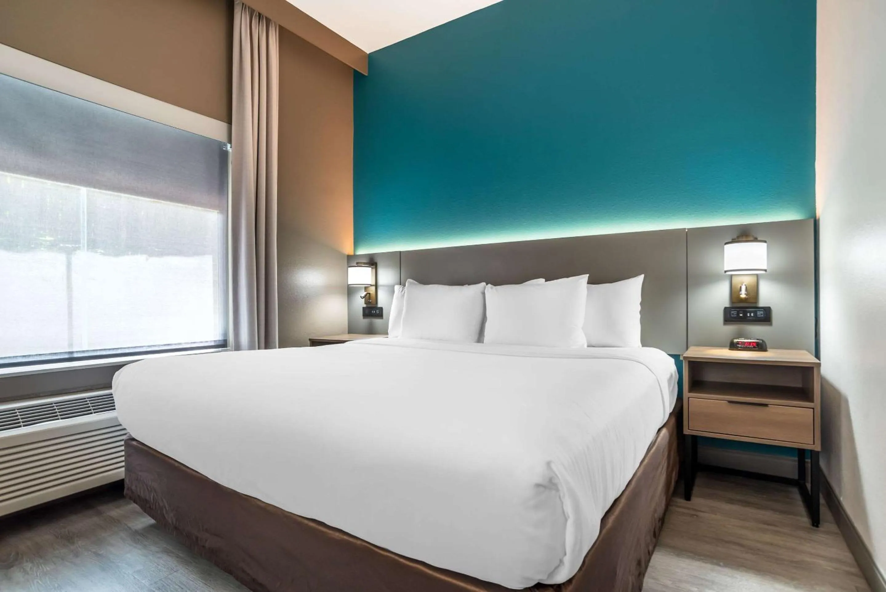 Bedroom, Bed in Comfort Inn & Suites Crestview South