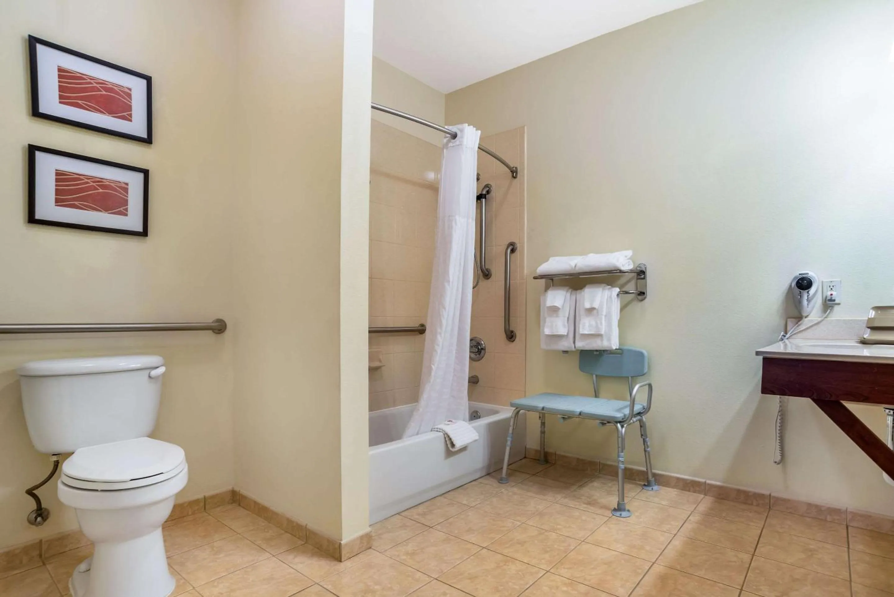 Bedroom in Comfort Inn & Suites Crestview South