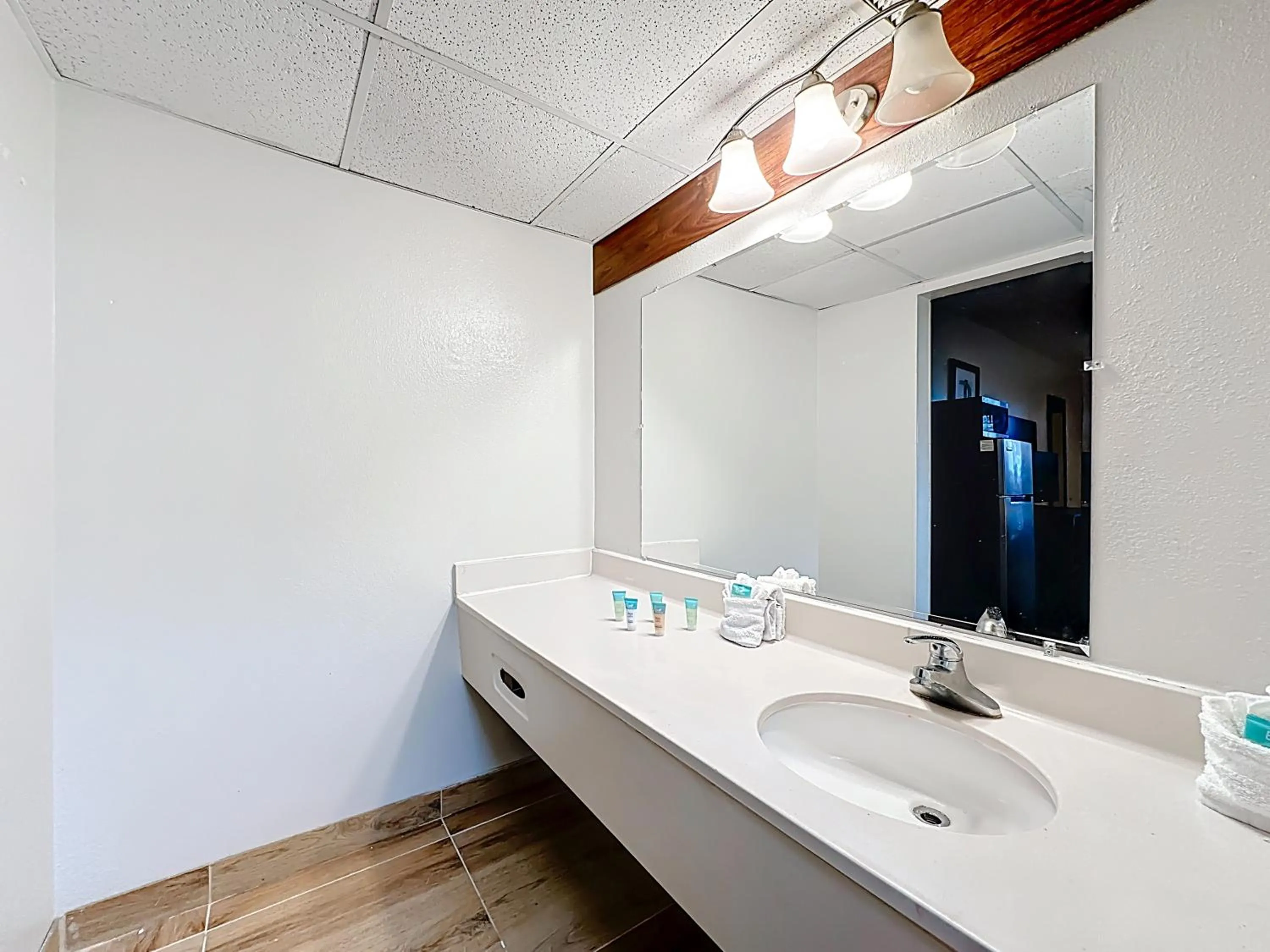 Bathroom in Stayable Jax West