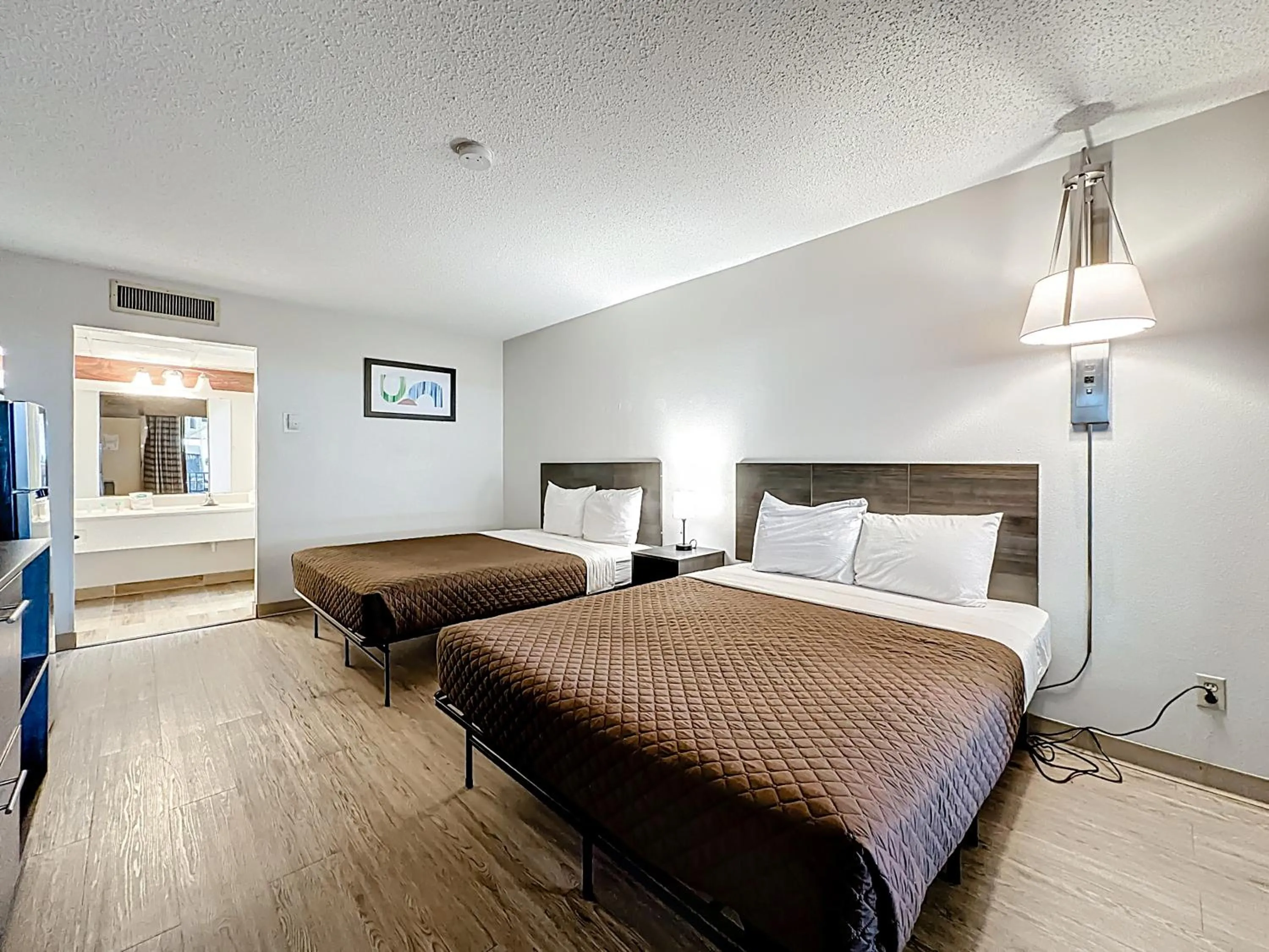 Bedroom, Bed in Stayable Jax West