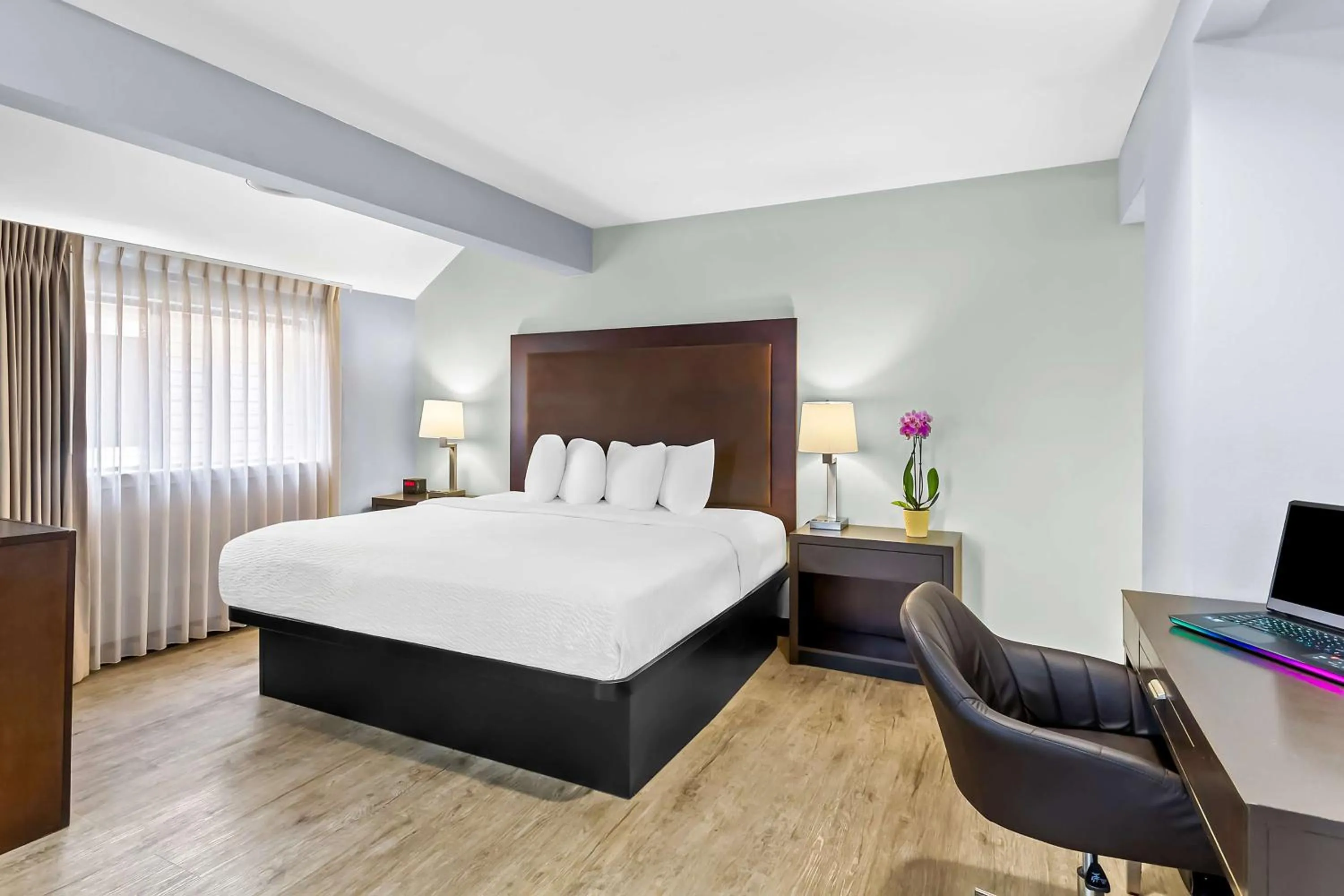 Bedroom, Bed in SureStay Studio by Best Western Pensacola