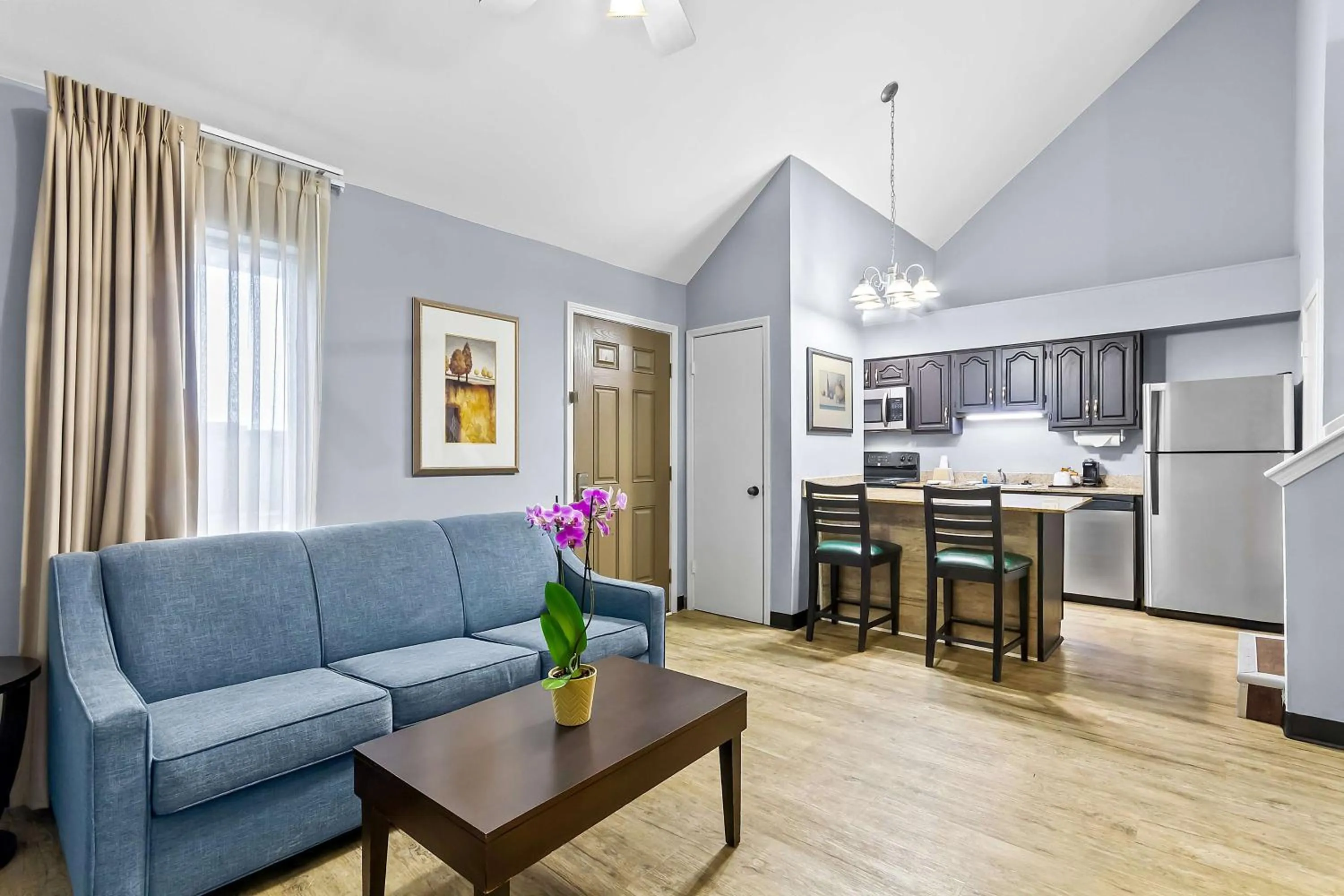 Kitchen or kitchenette in SureStay Studio by Best Western Pensacola