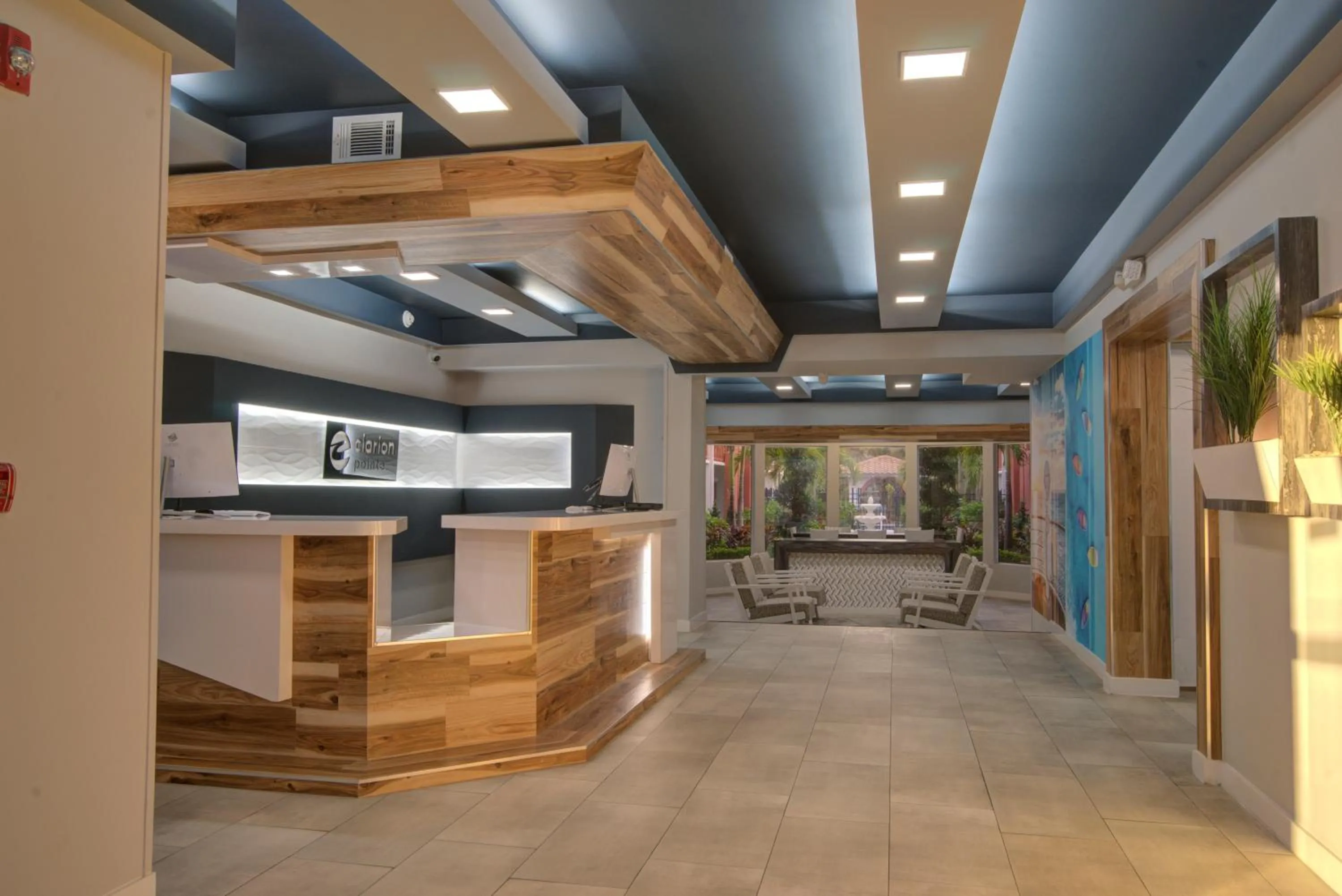 Lobby or reception in Clarion Pointe Tampa-Brandon Near Fairgrounds and Casino