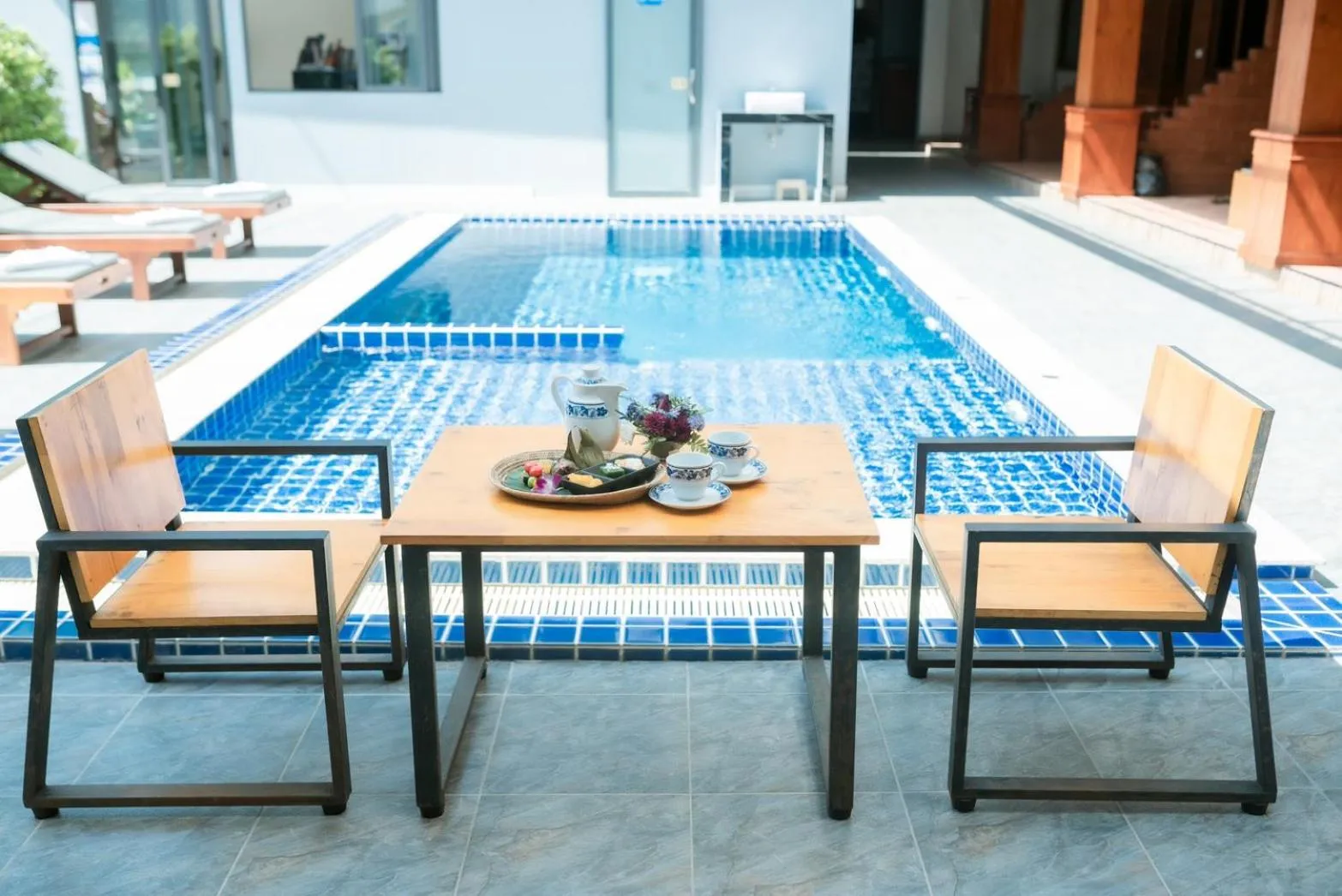 Swimming pool in Coconut Grove Hotel Samui