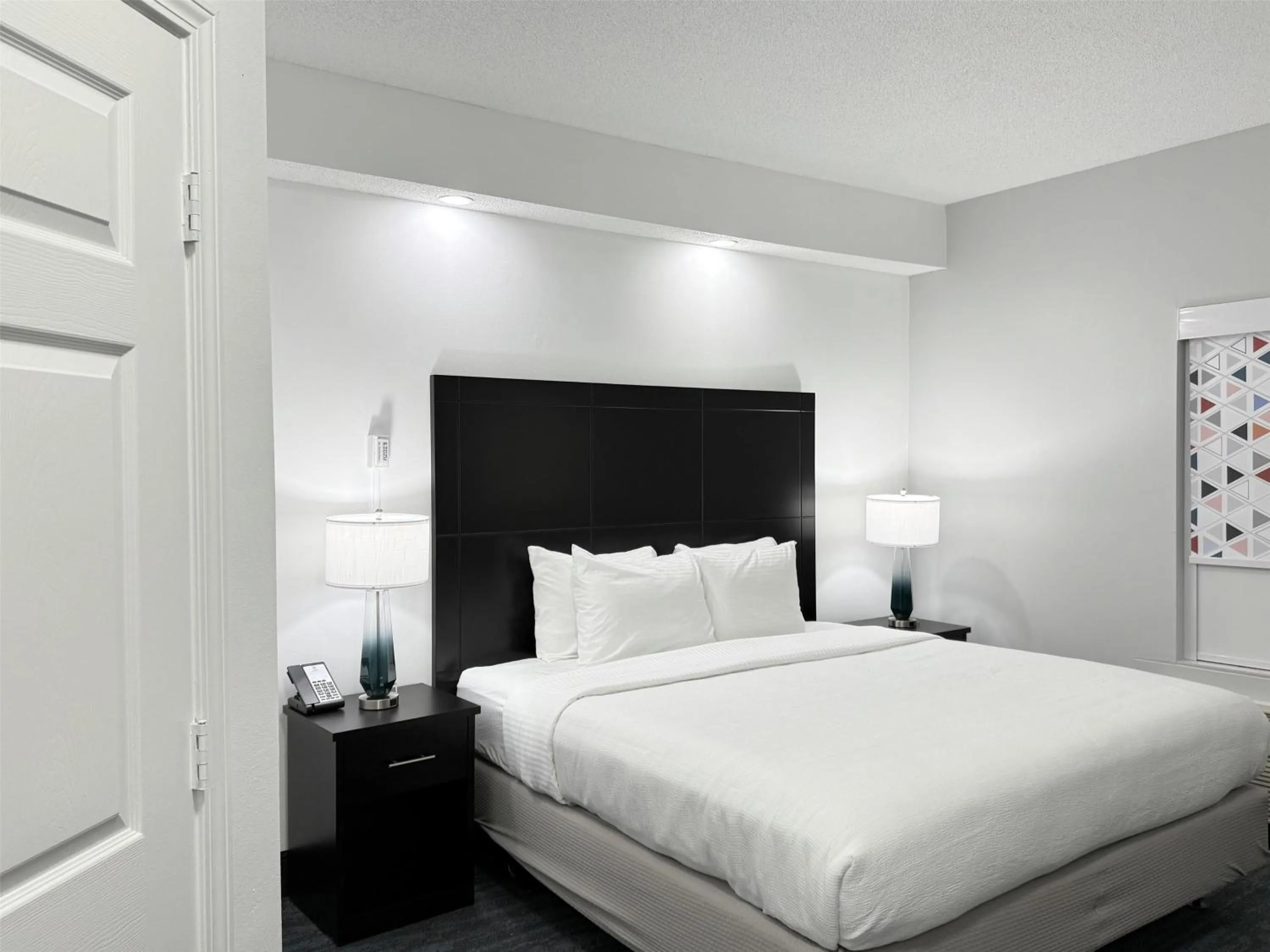 Bedroom in Best Western of Crestview