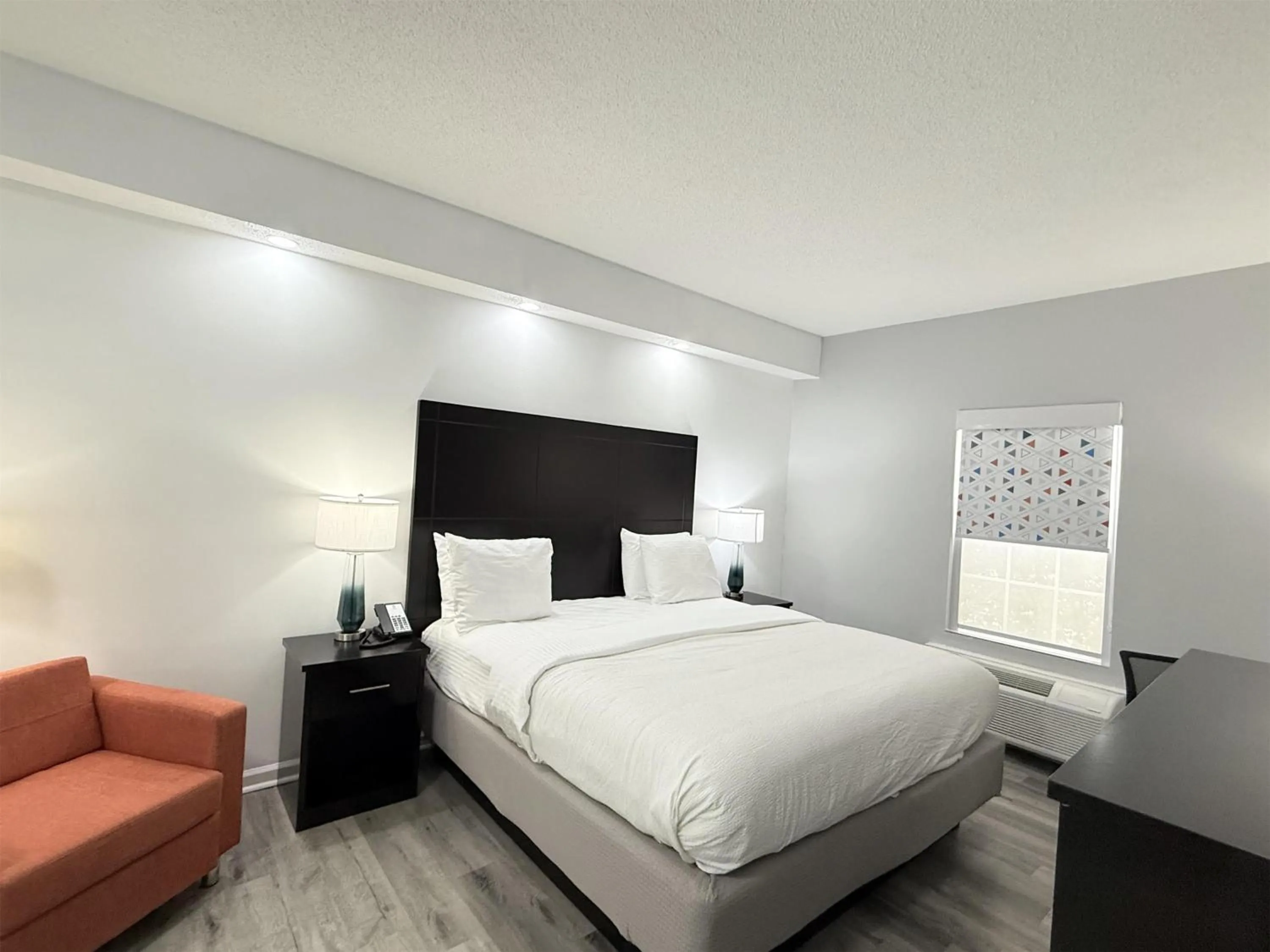 Bedroom in Best Western of Crestview