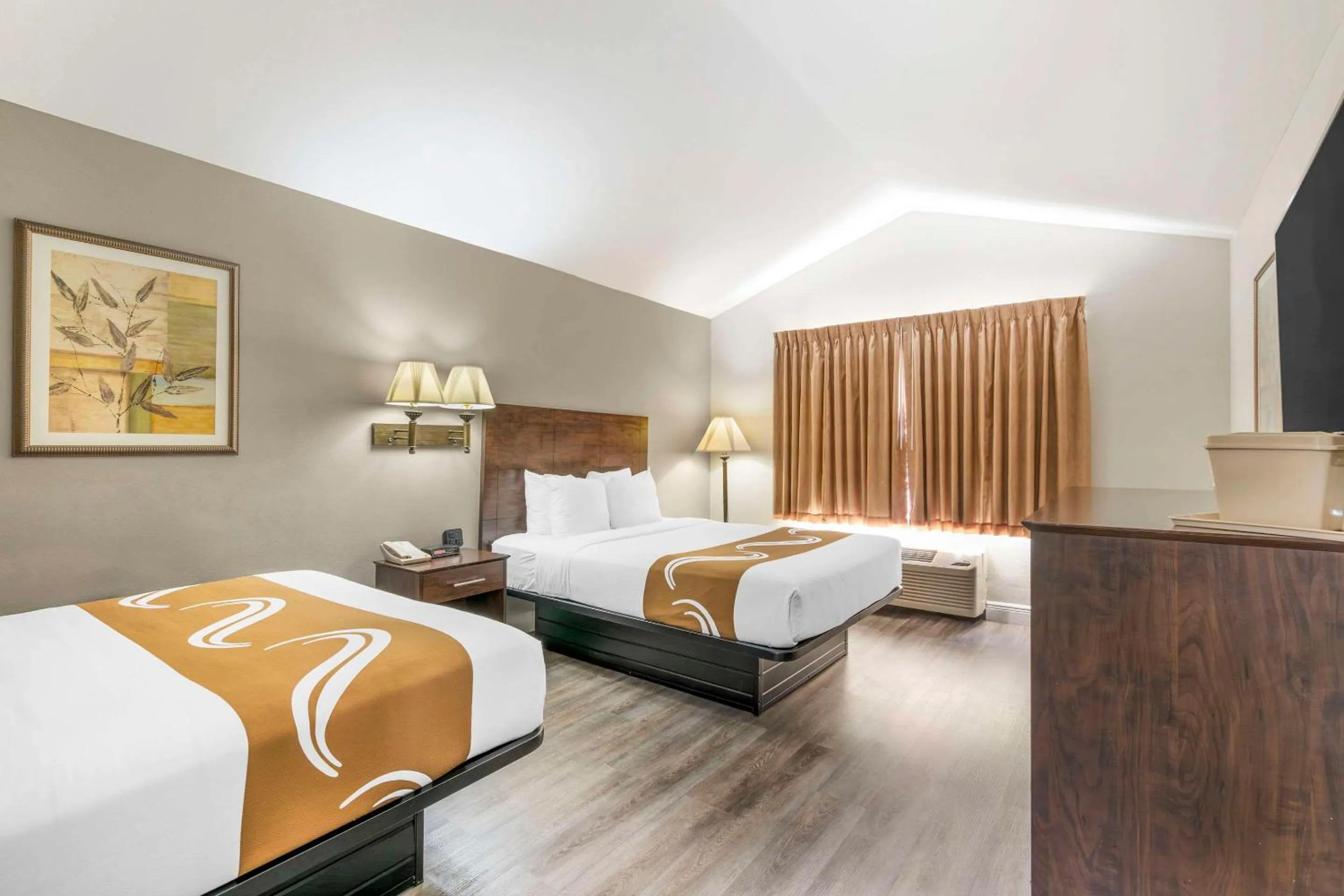 Bedroom, Bed in Quality Inn Conference Center at Citrus Hills