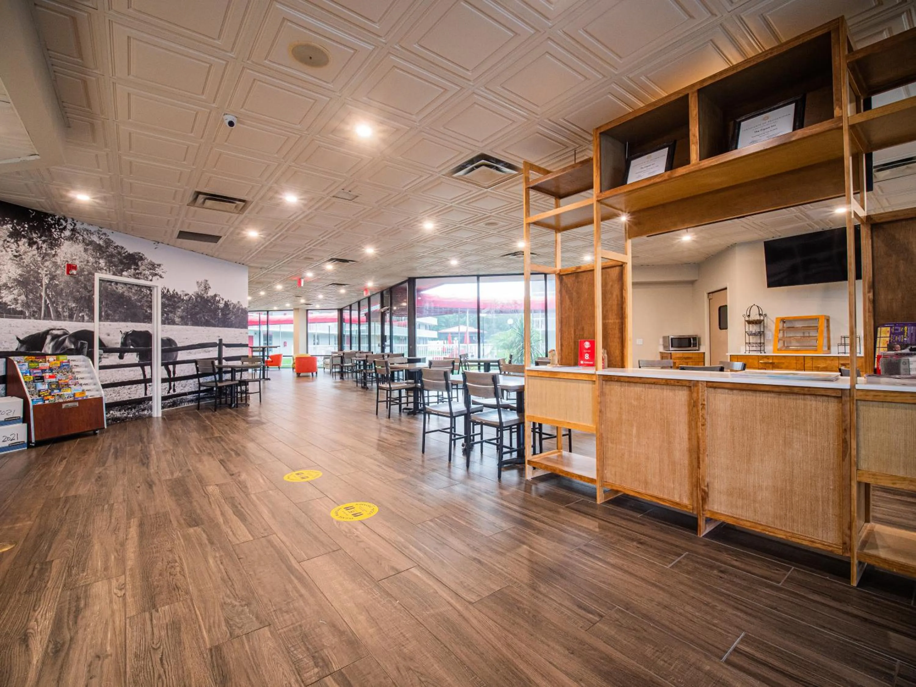 Lobby or reception in Equus Inn I75