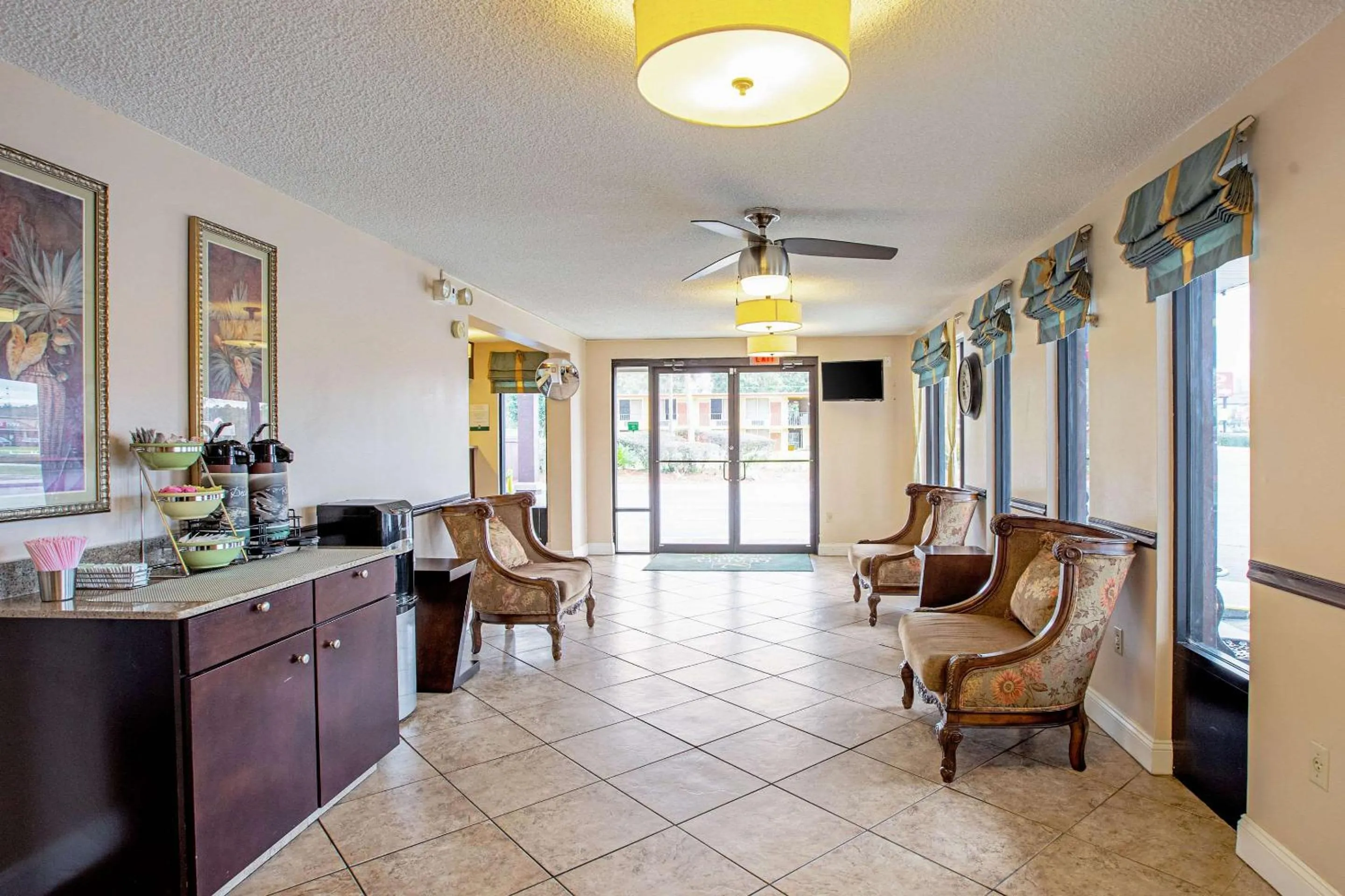 Lobby or reception in Quality Inn & Suites Live Oak I-10 Exit 283