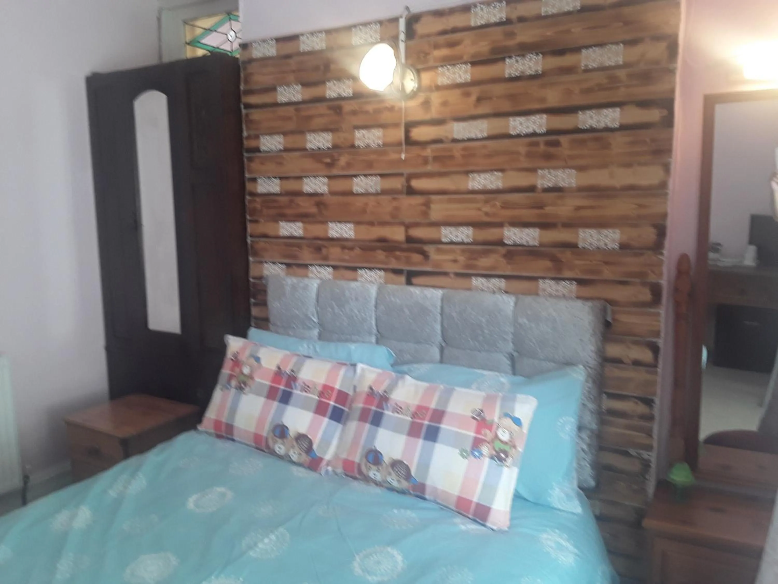 Bed in Lincoln House