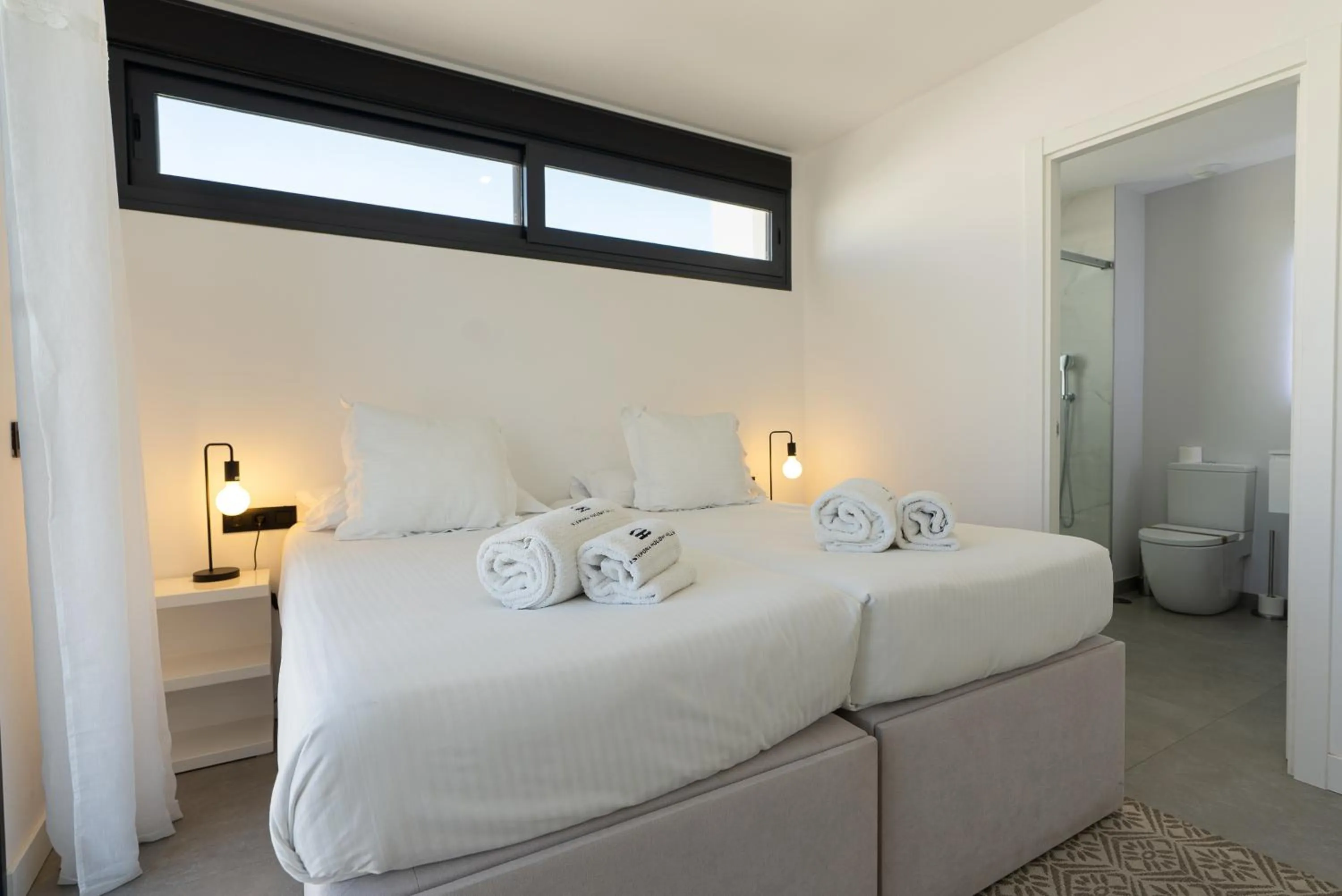 Bed in Estepona Holiday Hills