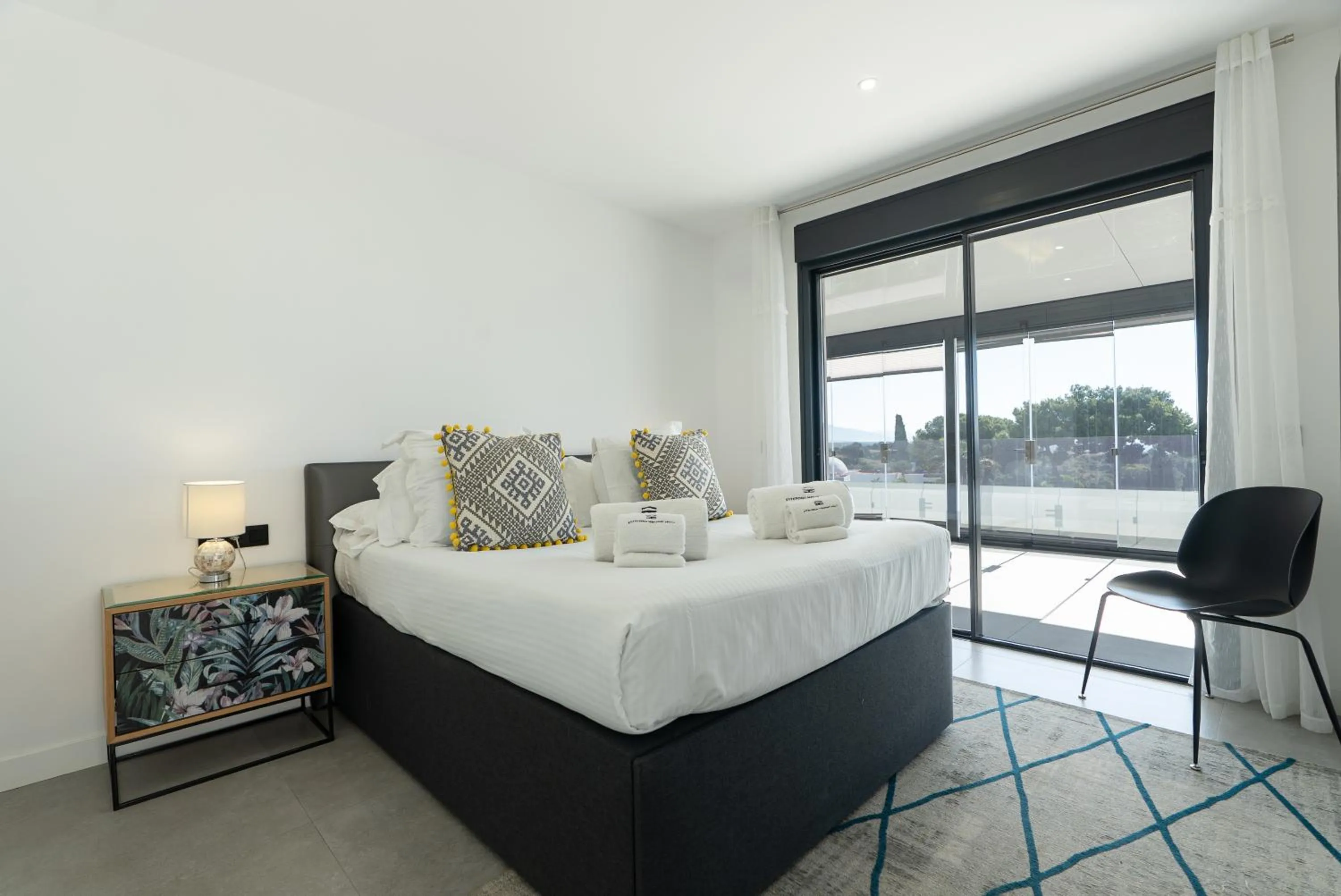 Bed in Estepona Holiday Hills