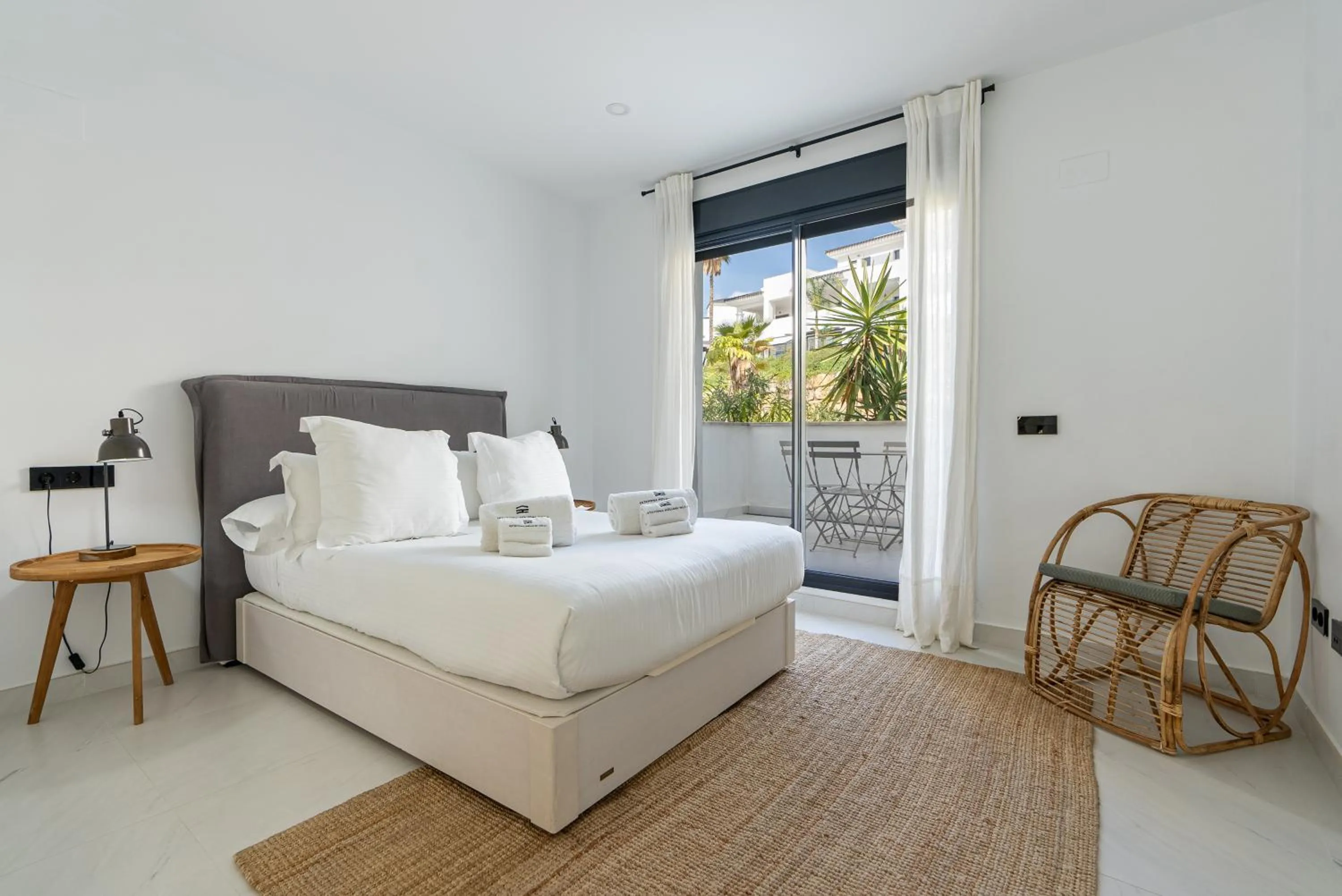 Bed in Estepona Holiday Hills