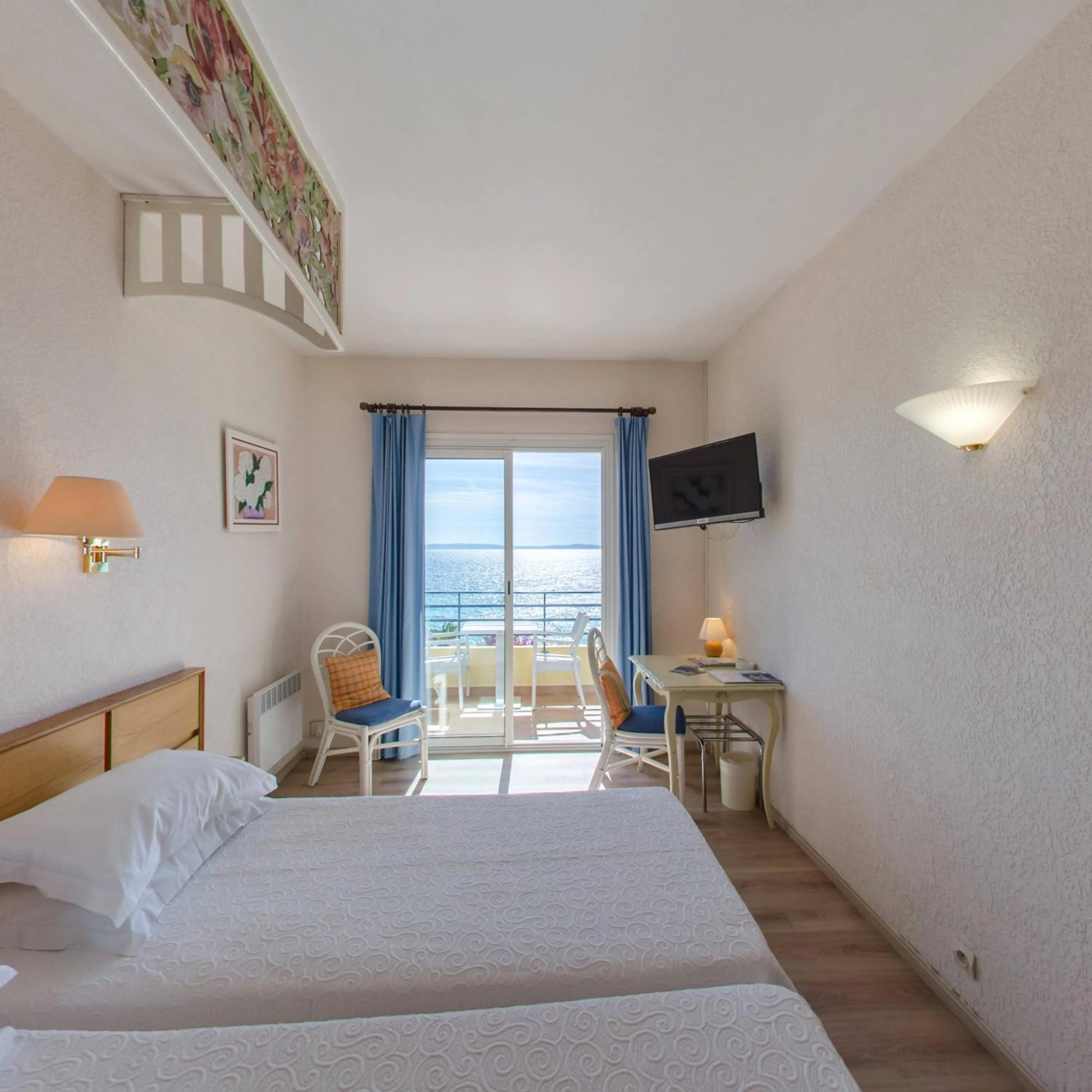 Sea view, Bed in Grand Hotel Moriaz