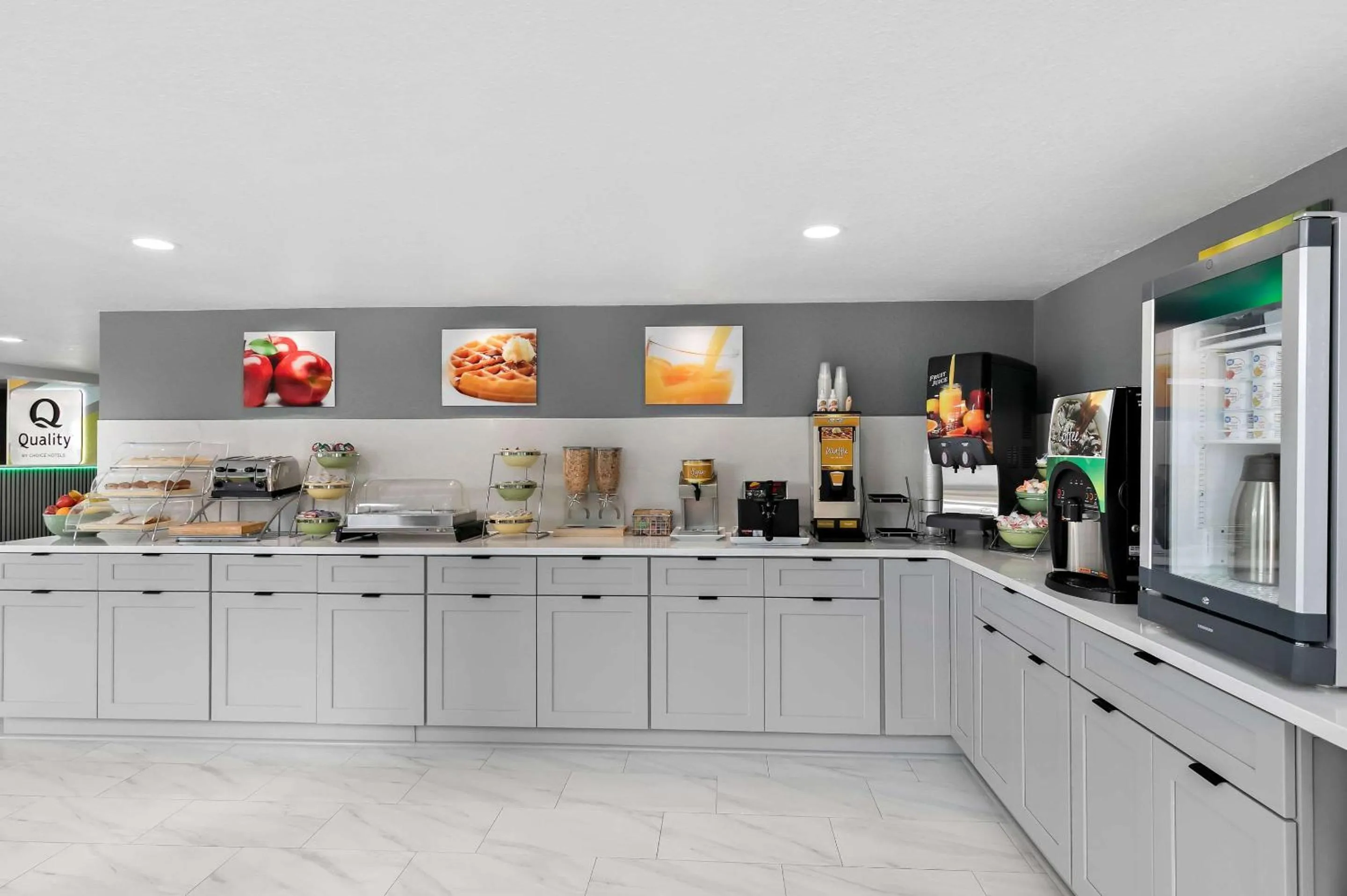 Breakfast in Quality Inn Commerce at I-85