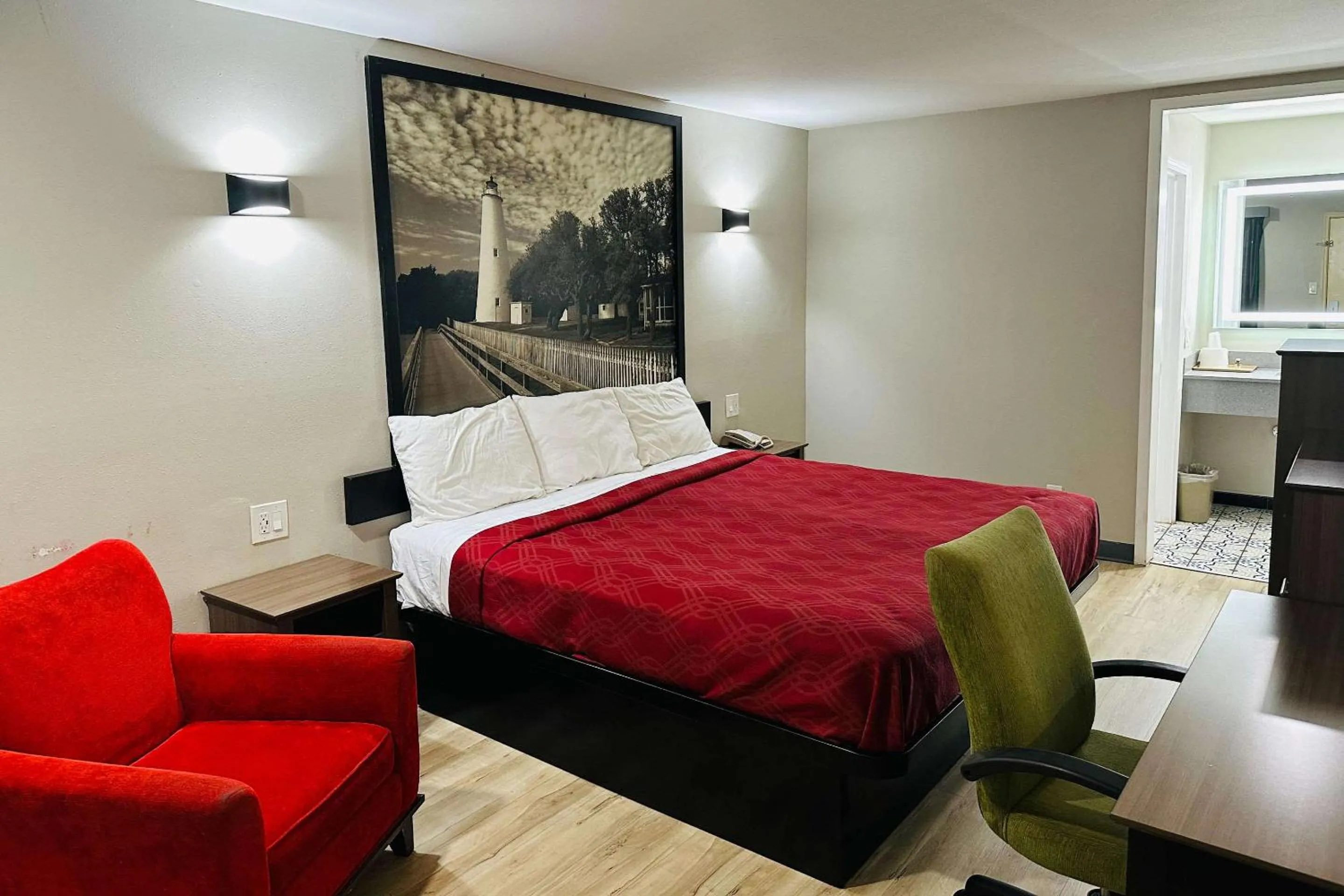 Bedroom in Econo Lodge Union City - Atlanta South