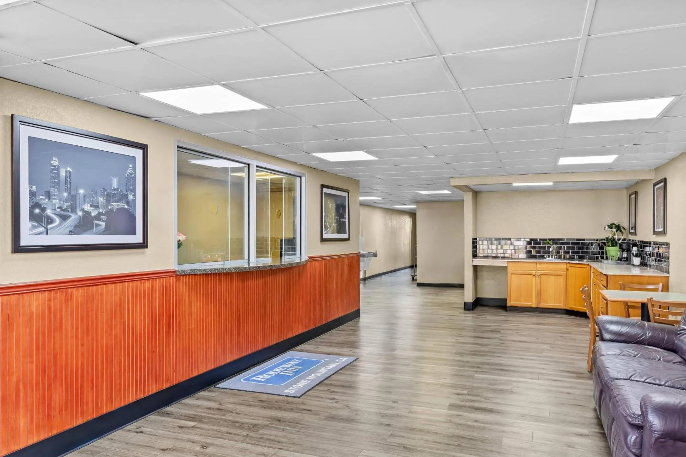 Lobby or reception in Rodeway Inn Stone Mountain