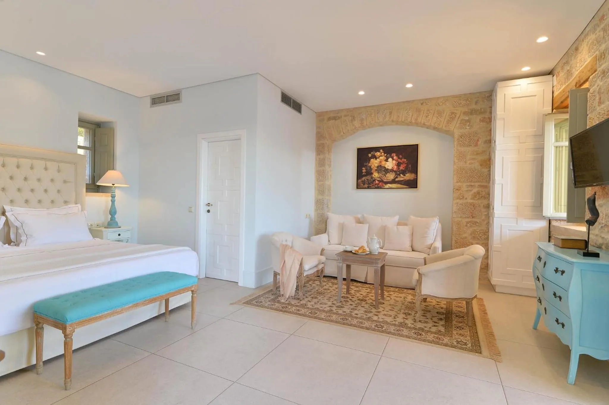 Bed in Akrolithi Boutique Hotel & Suites