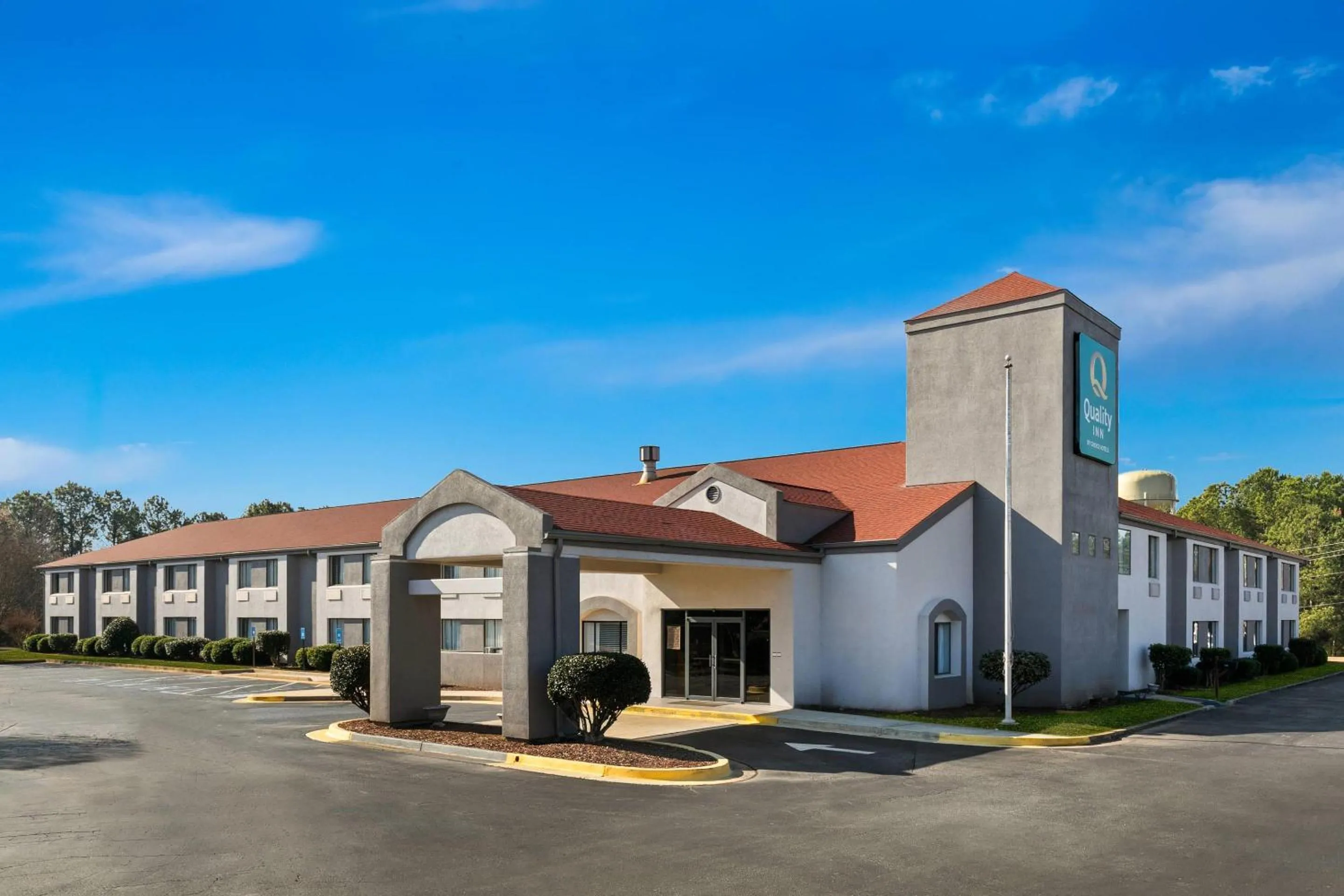 Property building in Quality Inn