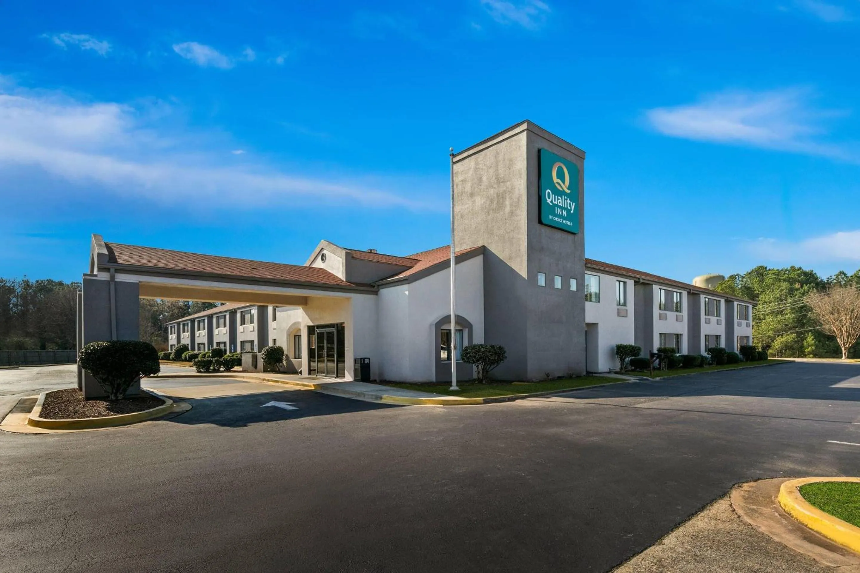 Property building in Quality Inn