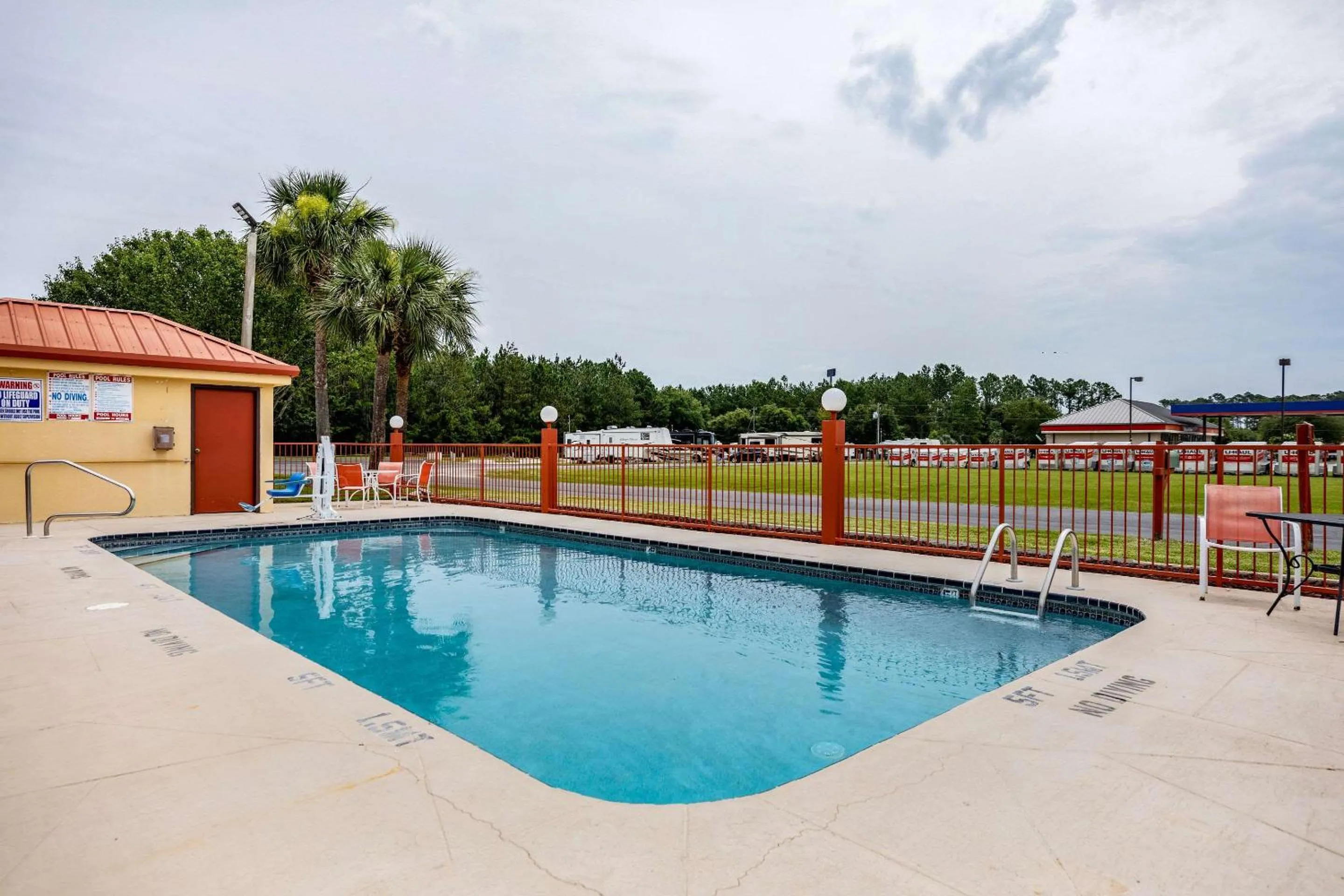 Activities in Econo Lodge Kingsland