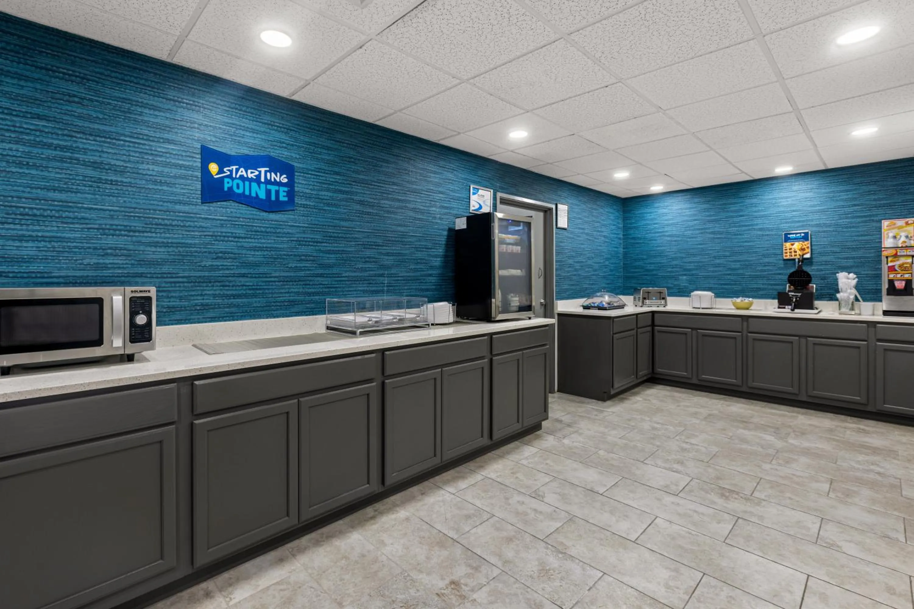 Breakfast in Clarion Pointe Hinesville near Fort Stewart