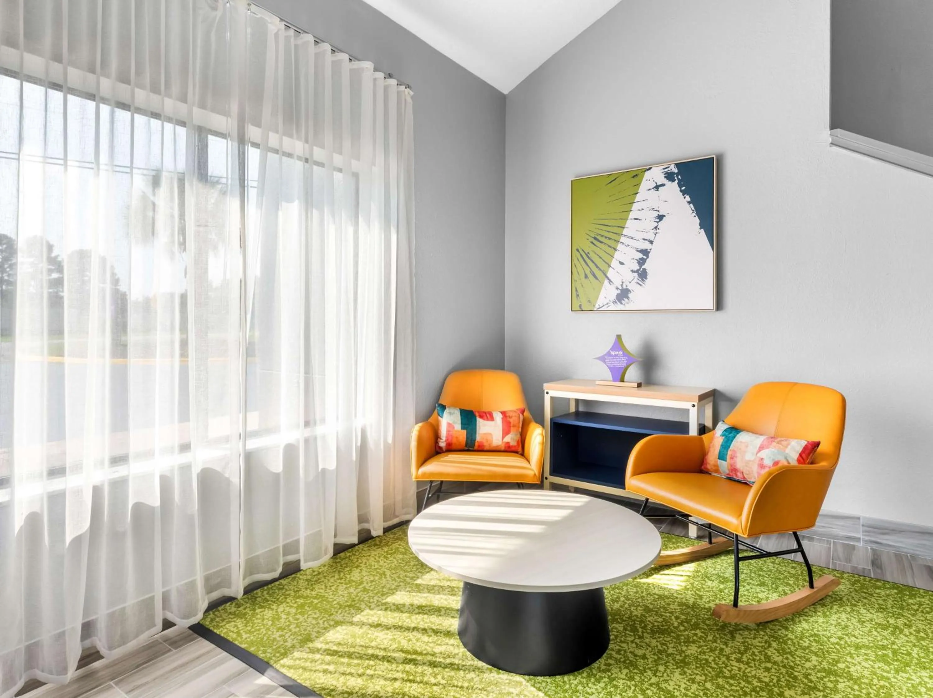 Lobby or reception in Spark by Hilton Augusta