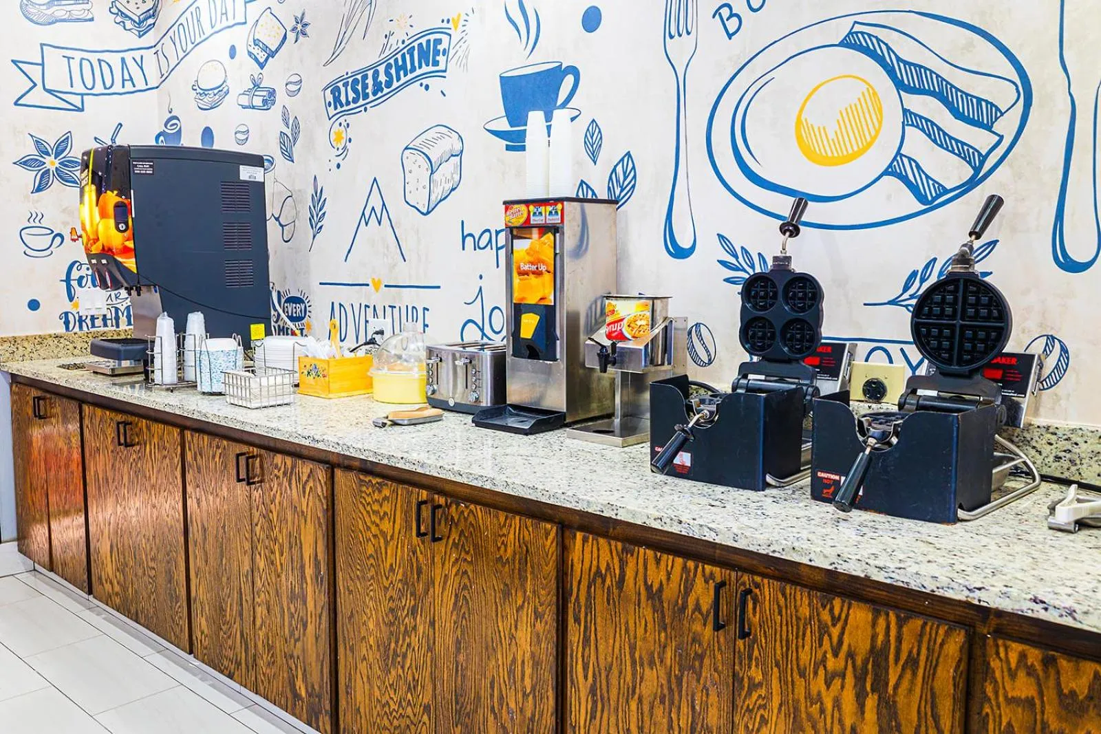 Breakfast in Baymont by Wyndham Port Wentworth