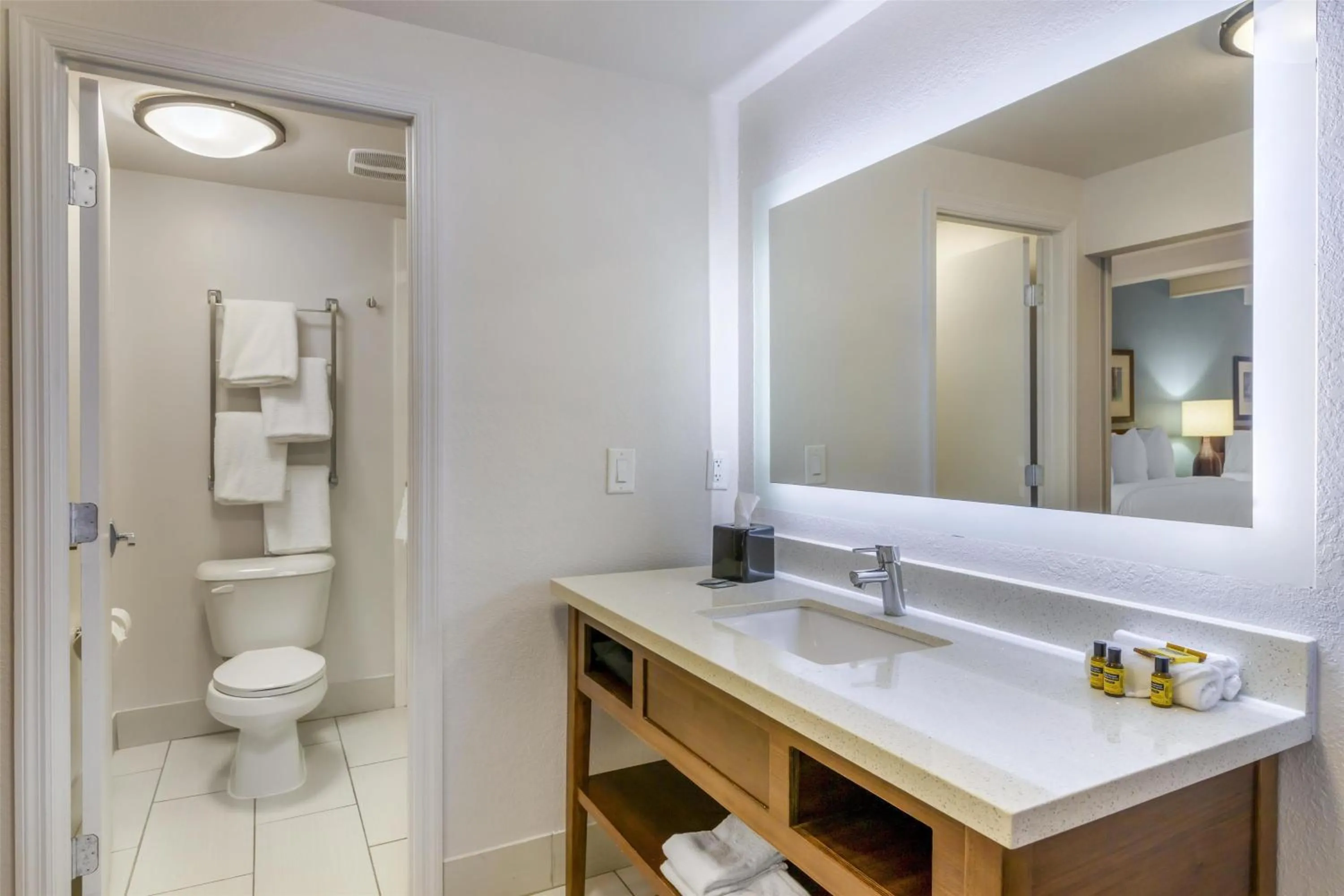 Bathroom in Best Western Plus Jekyll Island